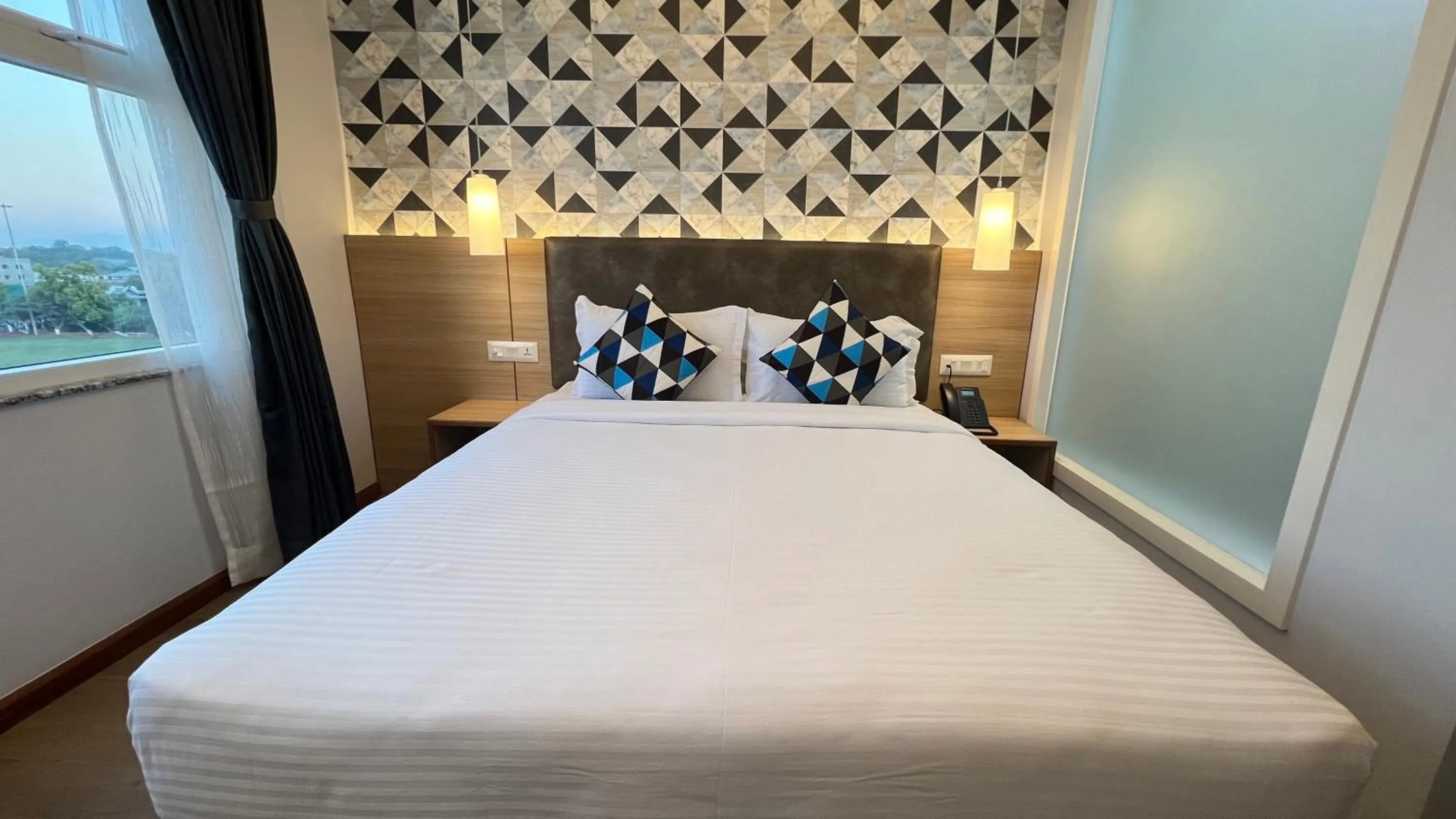 Bed in Aurora Boutique Hotel Imphal