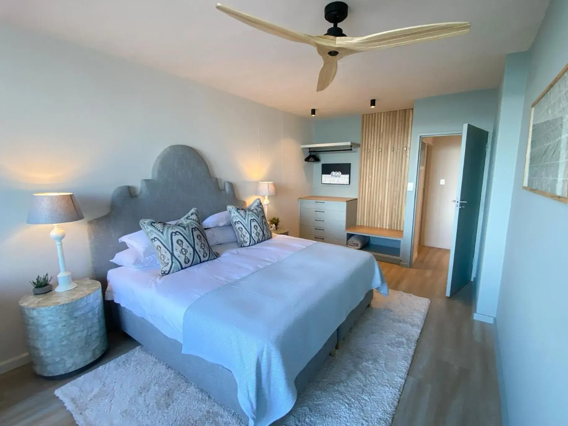One-Bedroom Apartment in Summer Sea One-Bedroom Apartment in Summer Sea