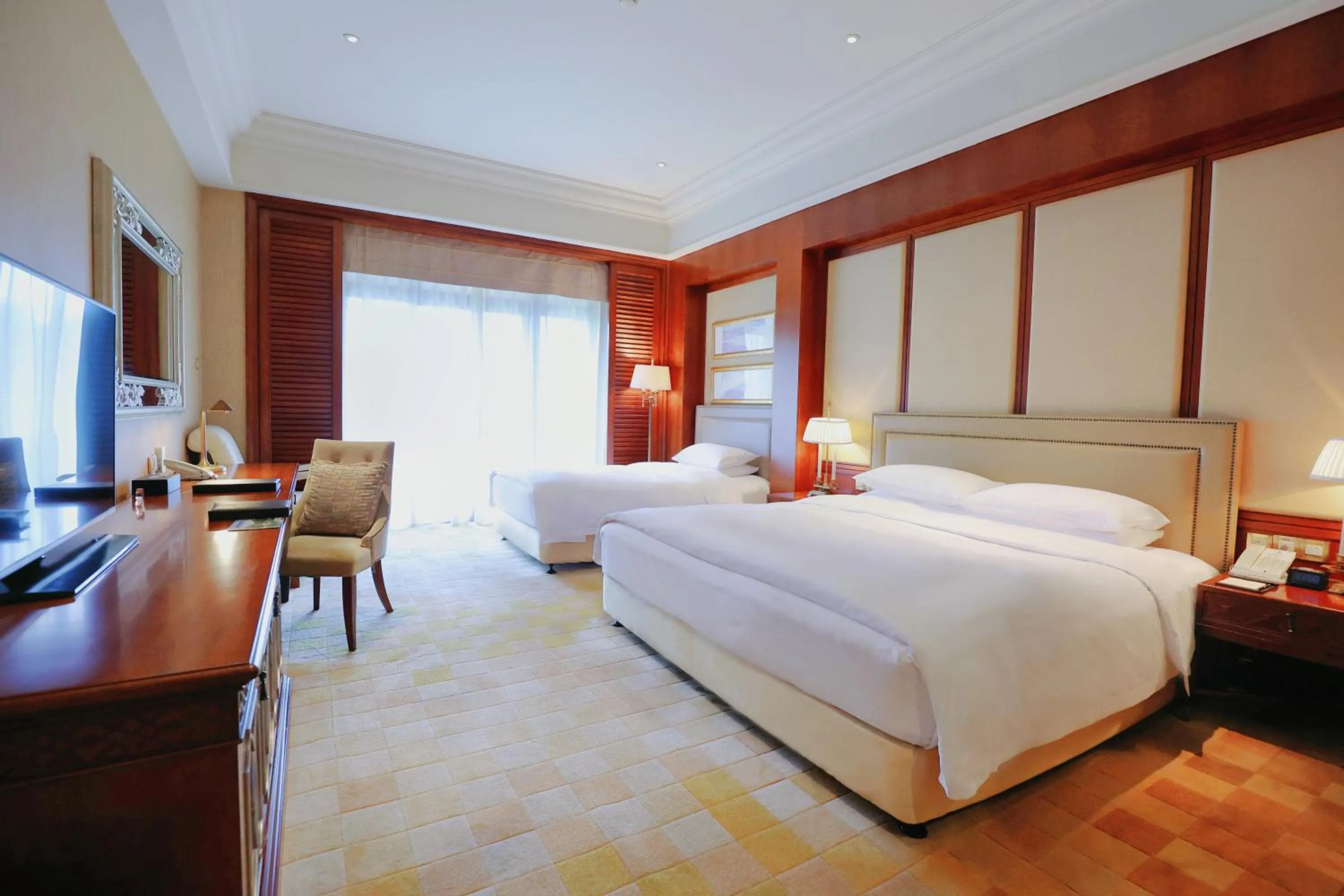 Bed in Shanghai Dongjiao State Guest Hotel