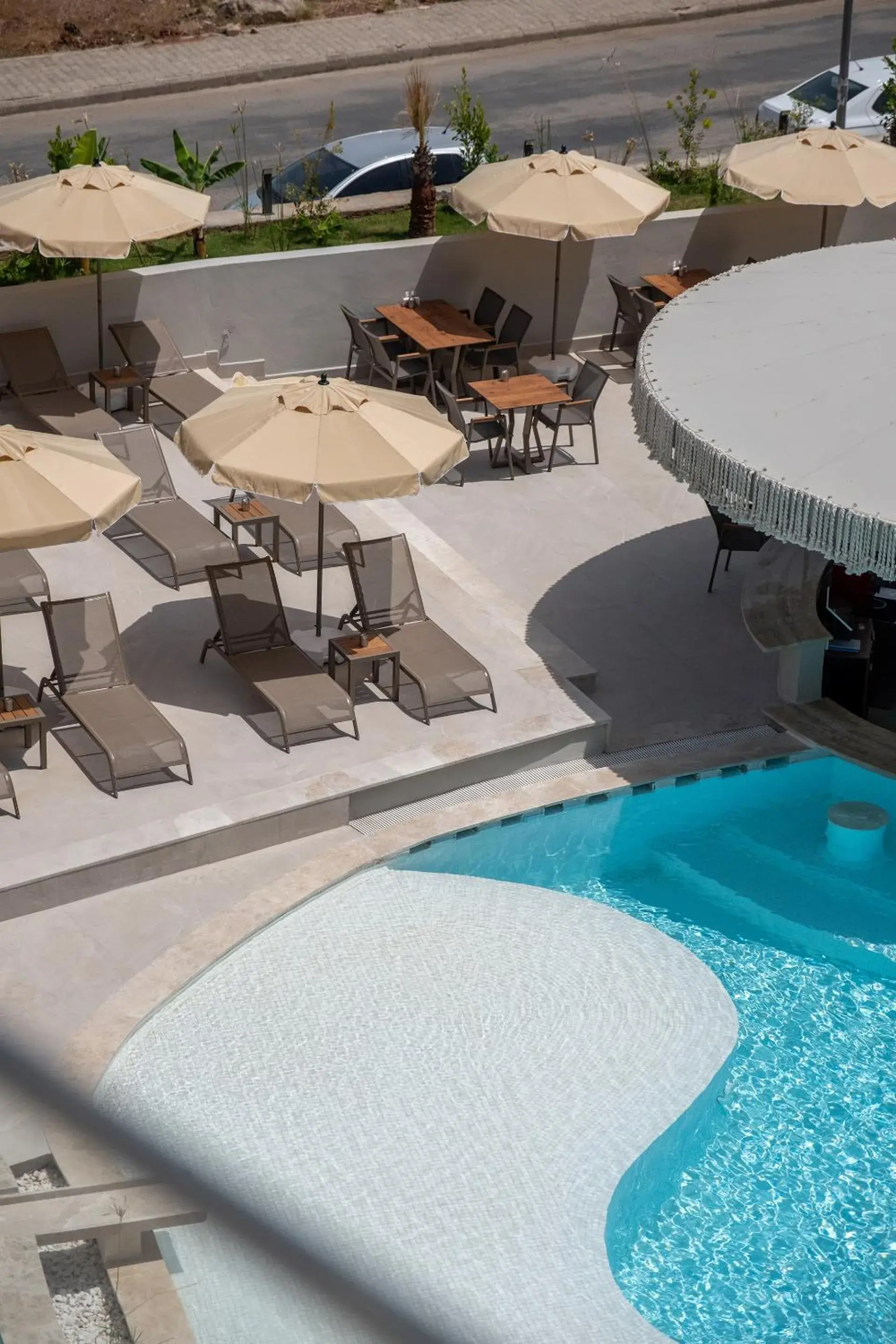 Pool view in Residence 222 Hisarönü Pool view in Residence 222 Hisarönü