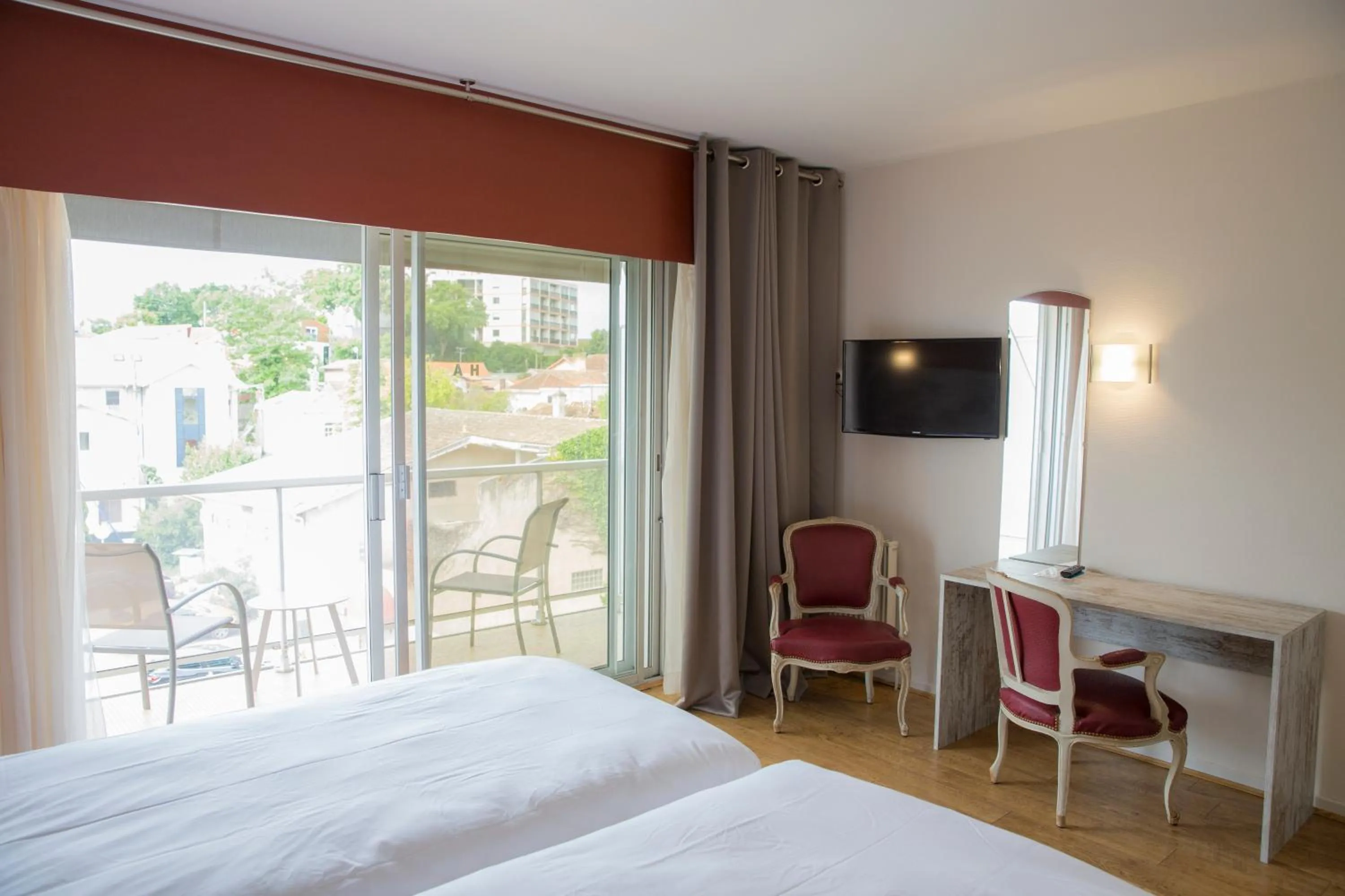 Bed in Arc Hôtel Sur Mer