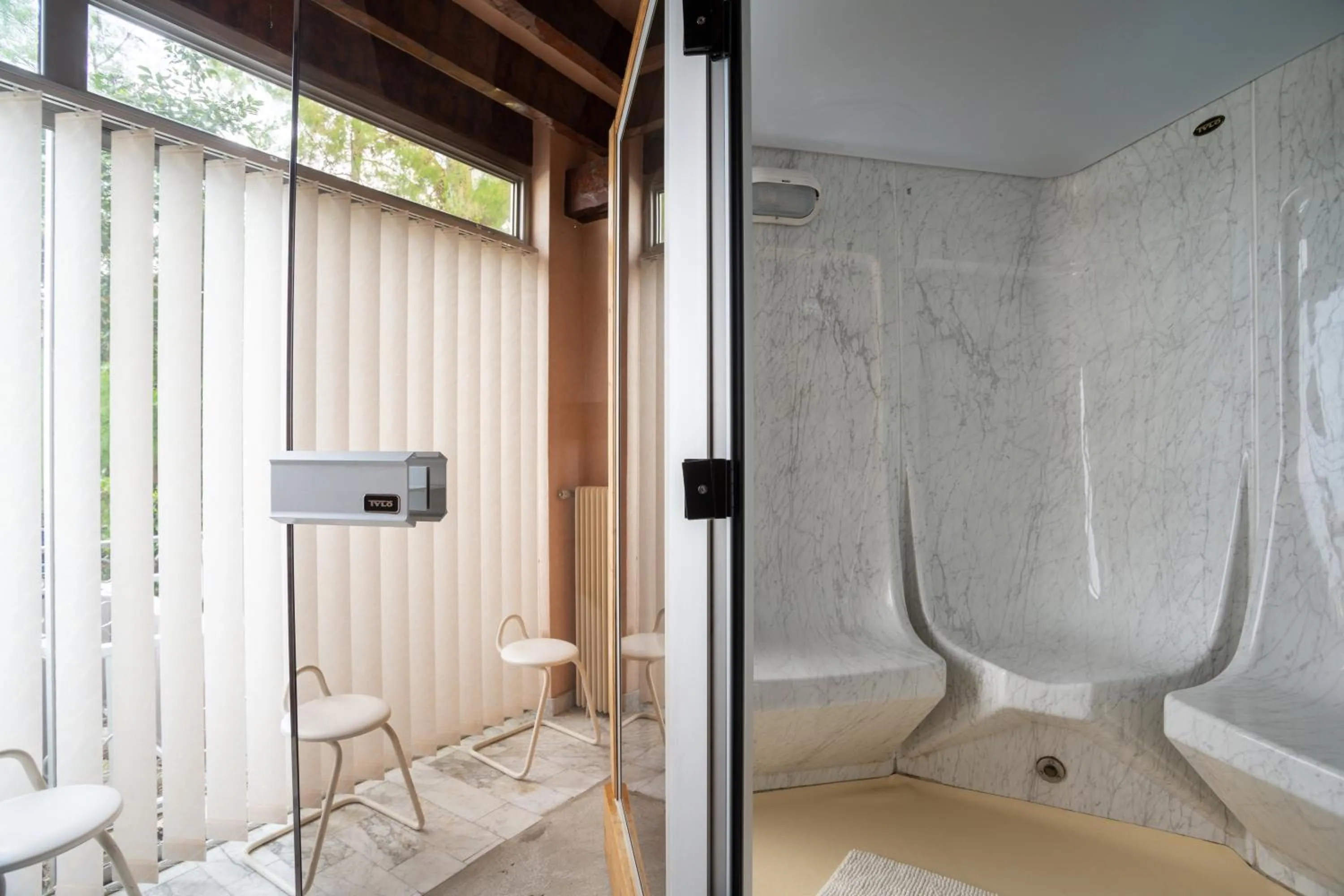 Steam room in Arc Hôtel Sur Mer