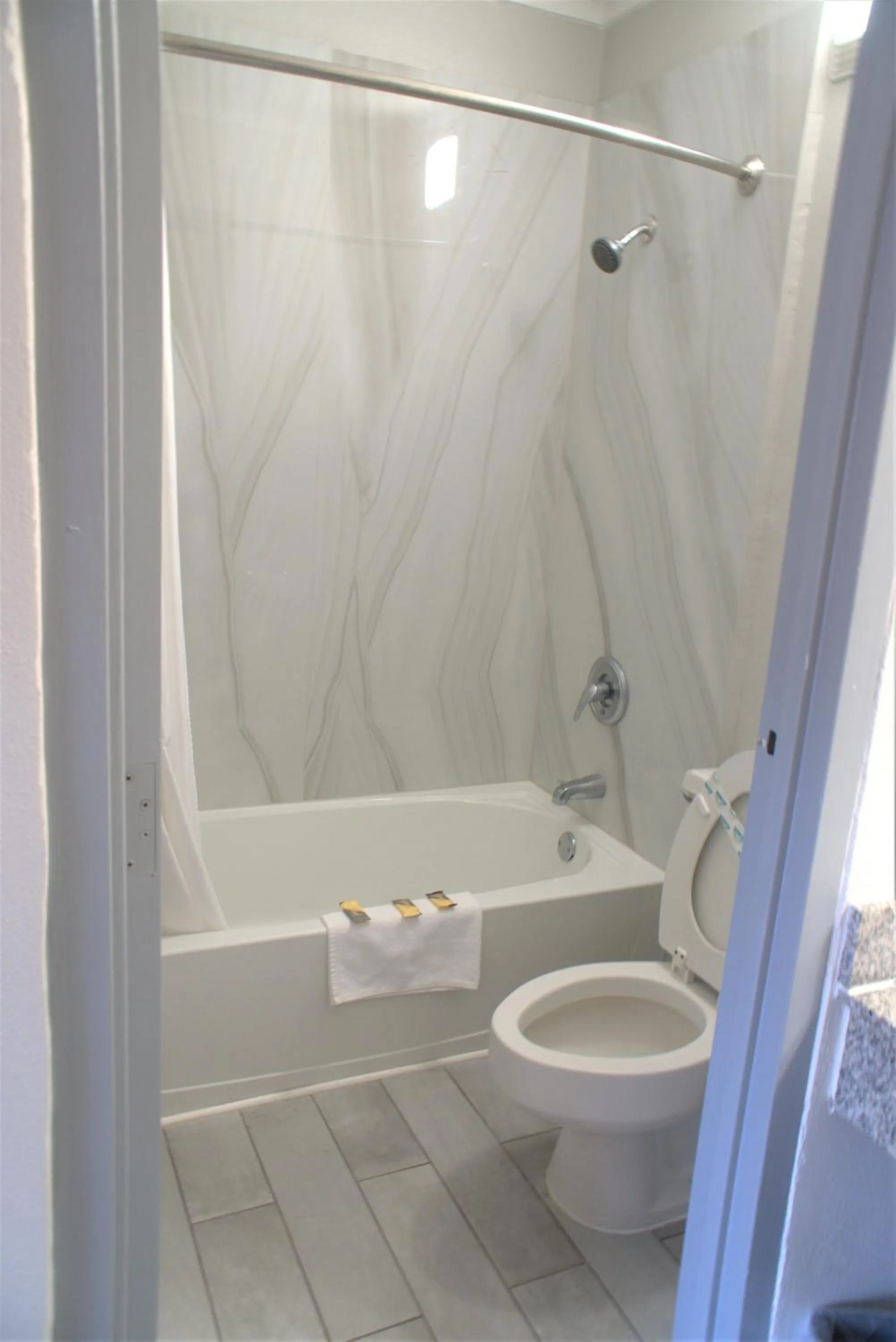 Bathroom in Eastern Shore Motel