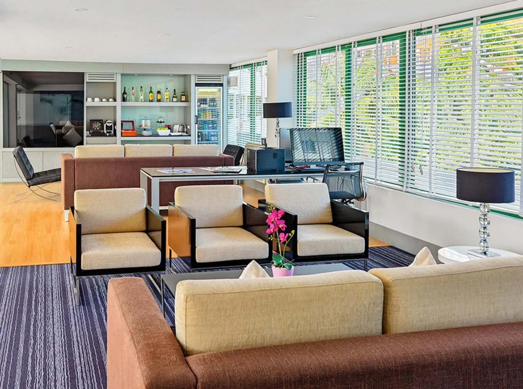 Living room in H10 Tenerife Playa Living room in H10 Tenerife Playa