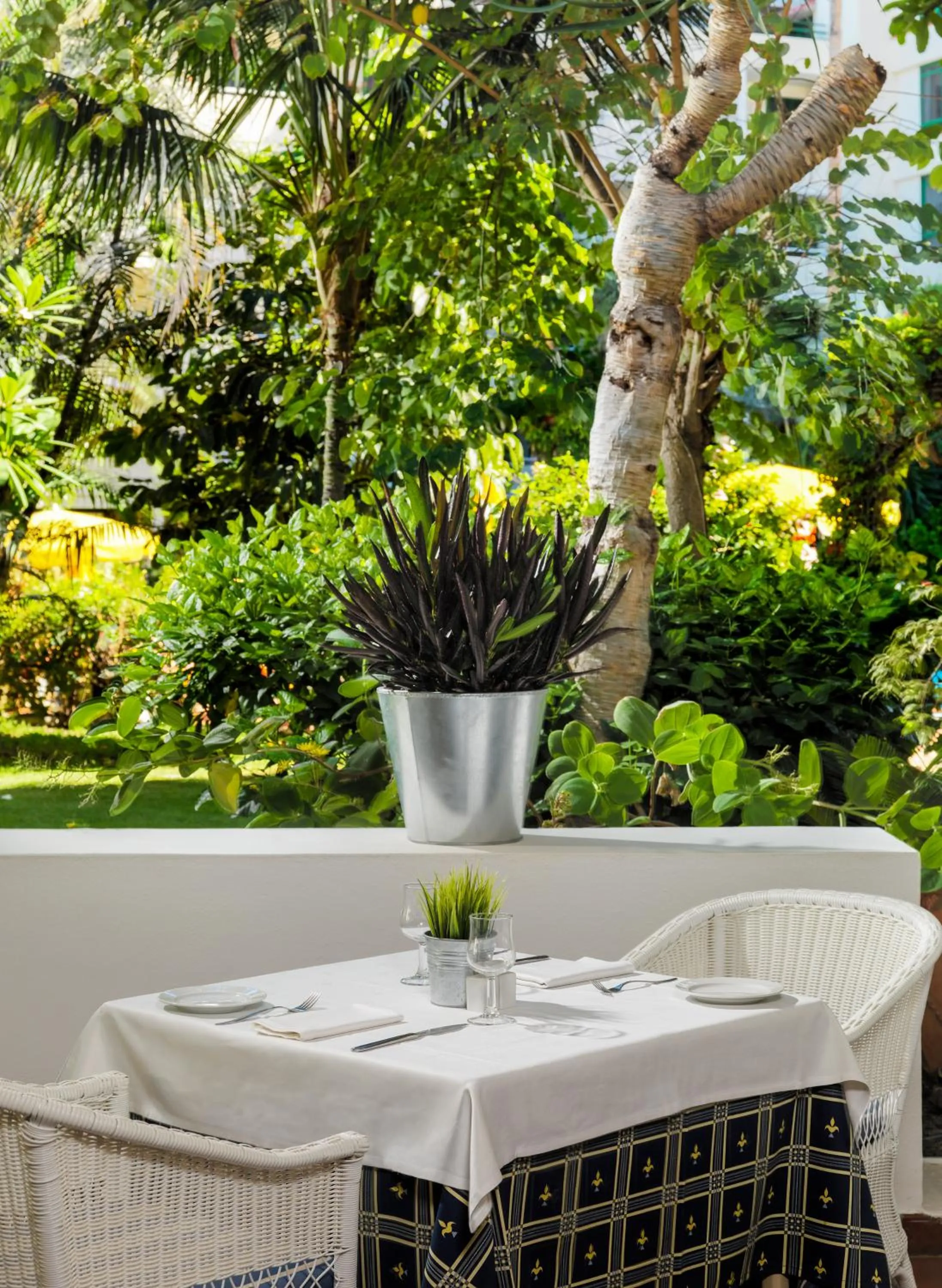 Restaurant/places to eat in H10 Tenerife Playa