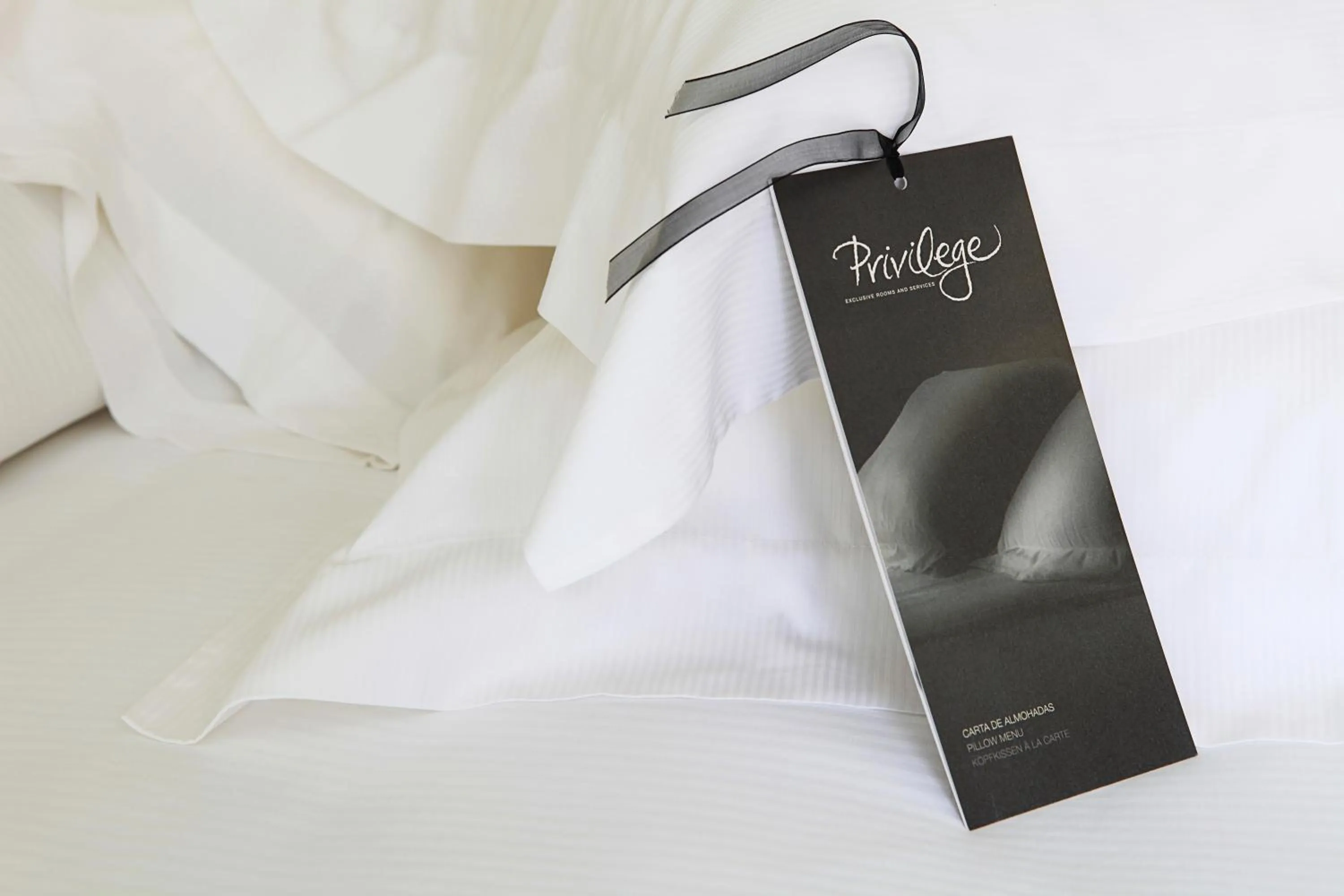 Bed in H10 Tenerife Playa