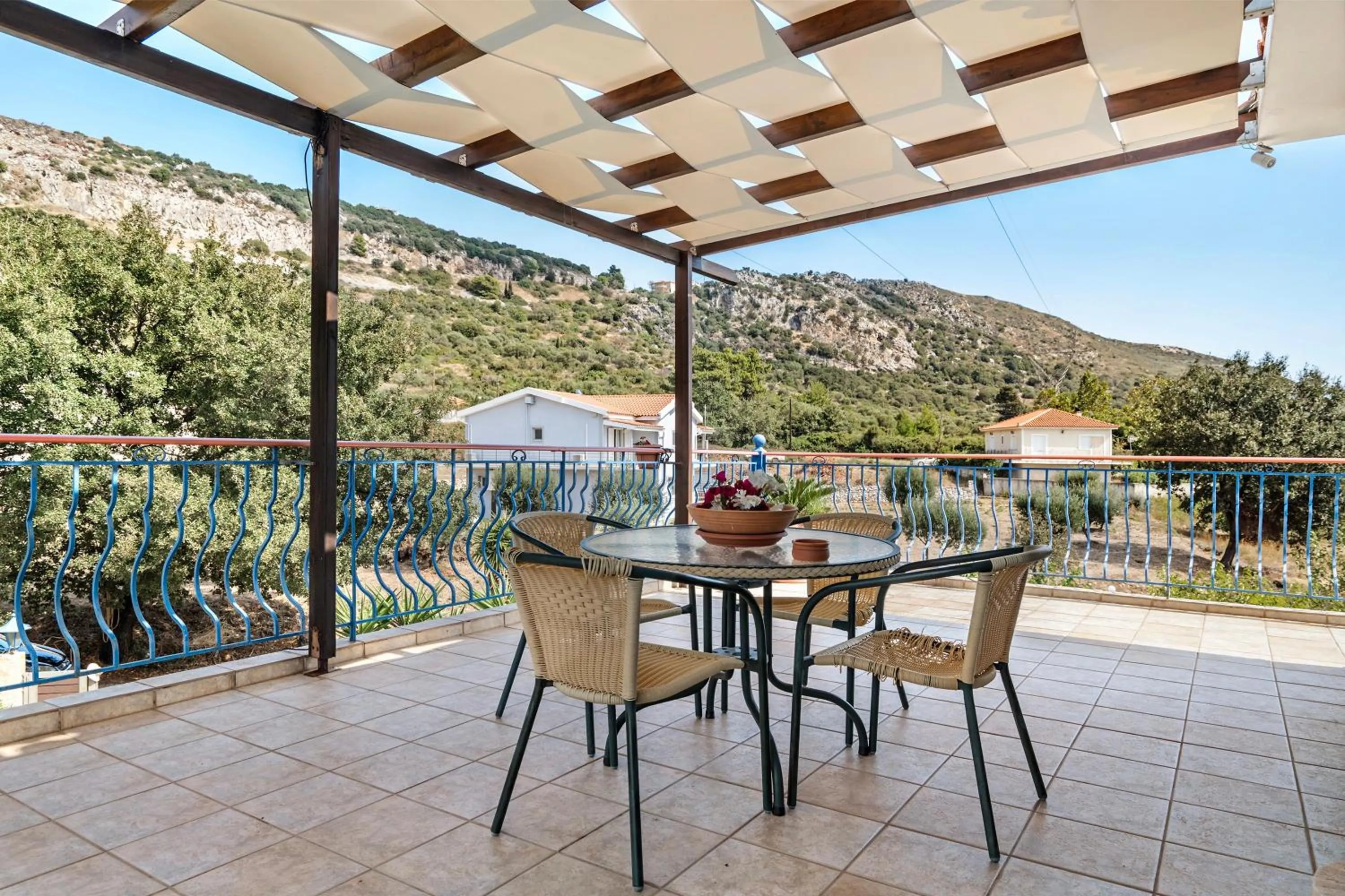 Spyros apartment