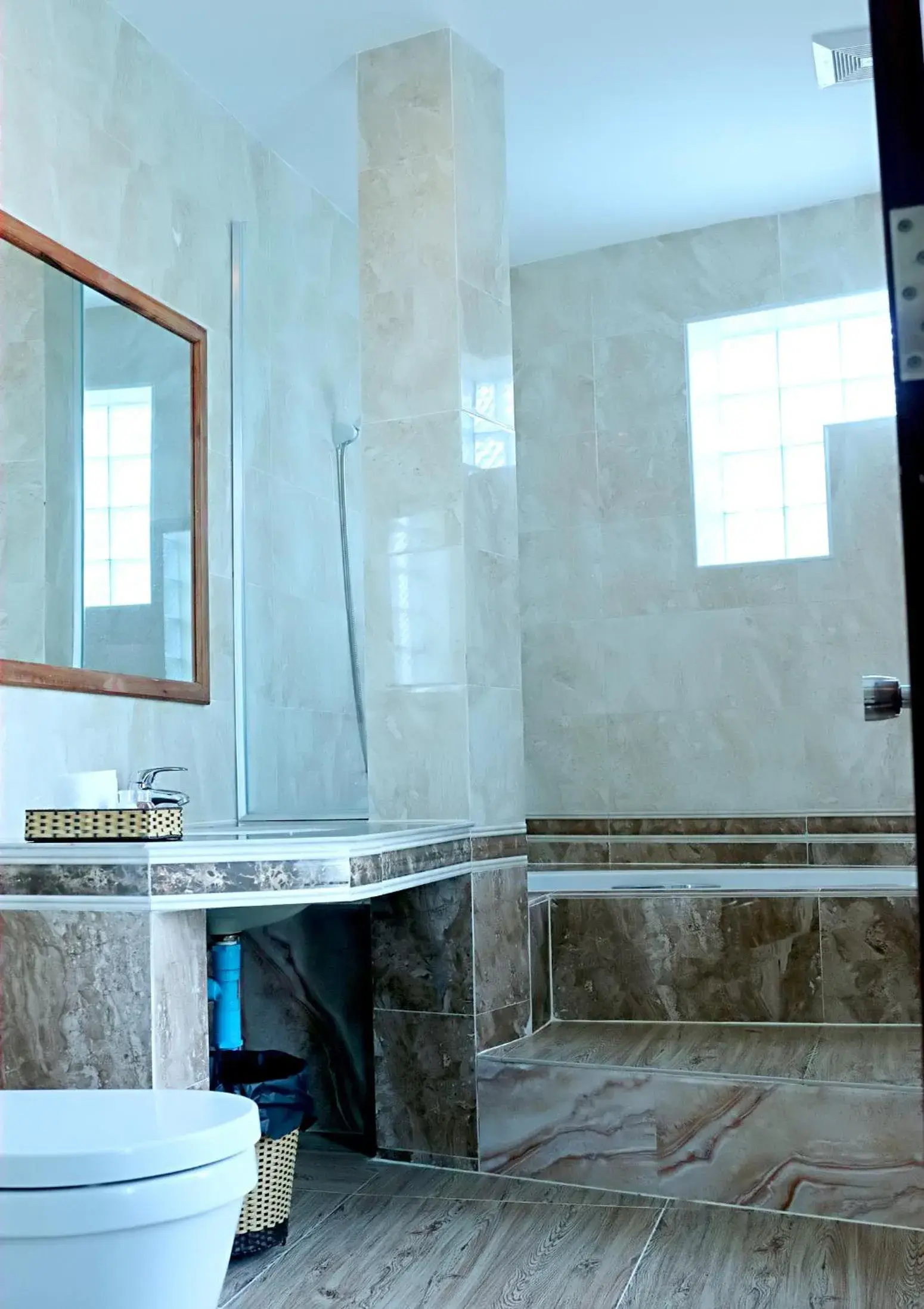 Bathroom in Angkor Comfort Hotel Bathroom in Angkor Comfort Hotel