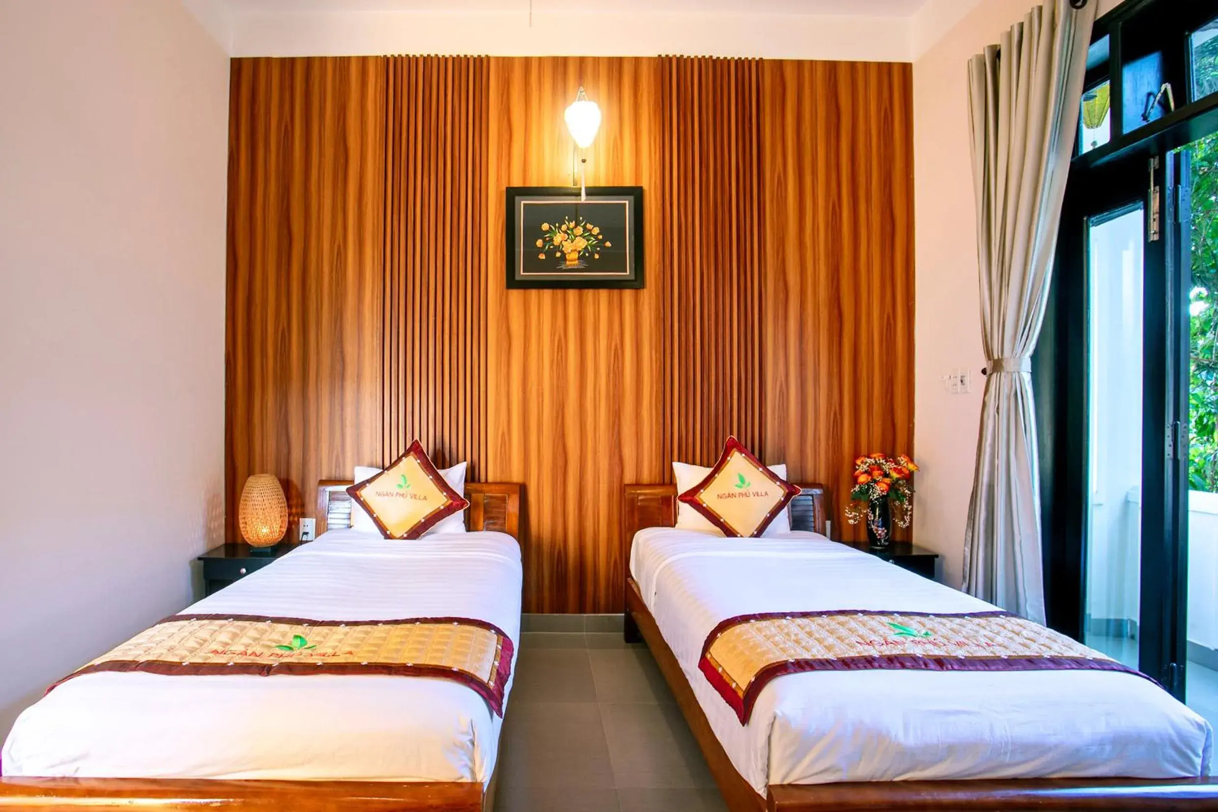 Superior Twin Room in Ngan Phu Villa Superior Twin Room in Ngan Phu Villa