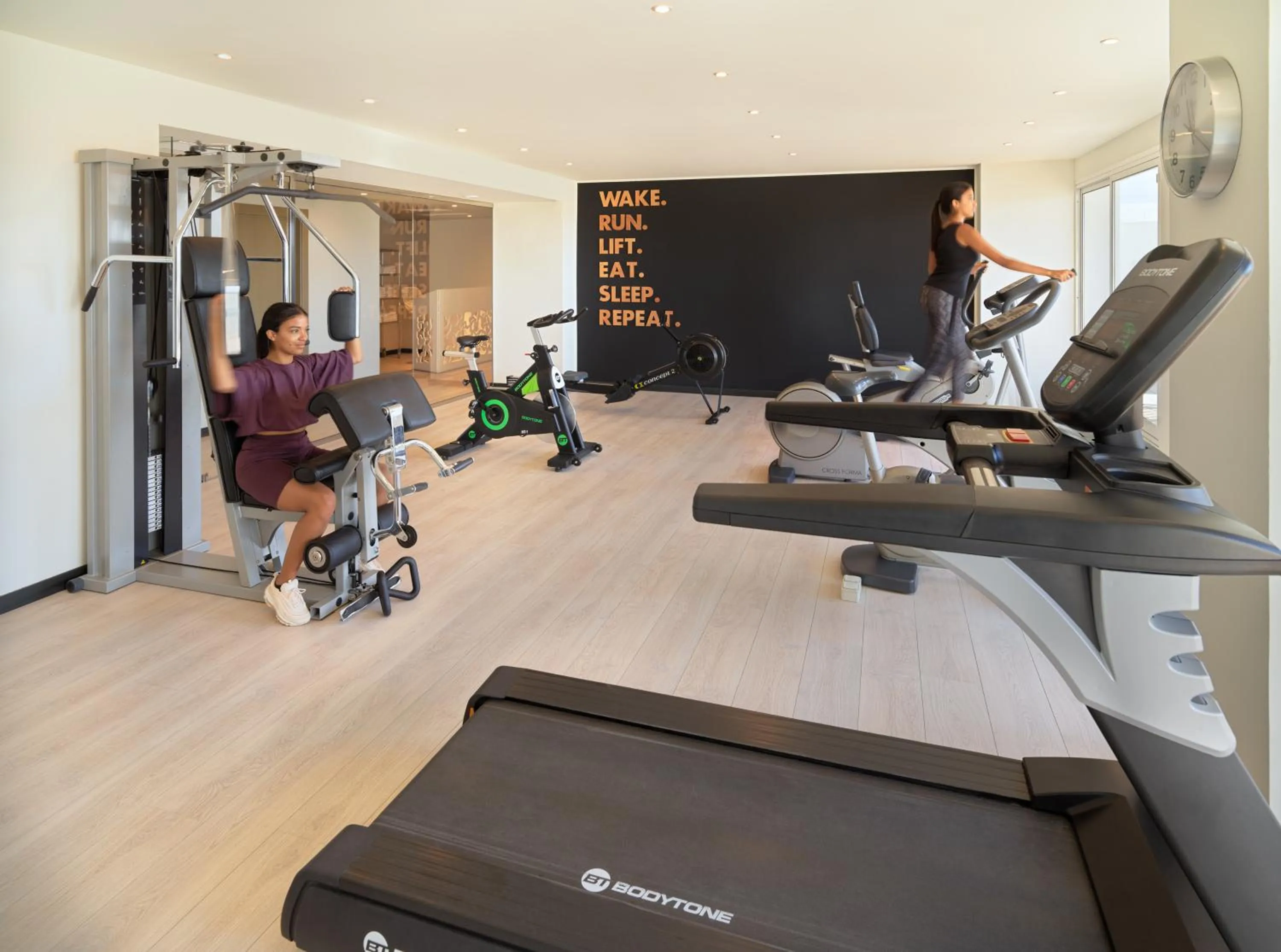 Fitness centre/facilities in H10 Vintage Salou - Adults Only