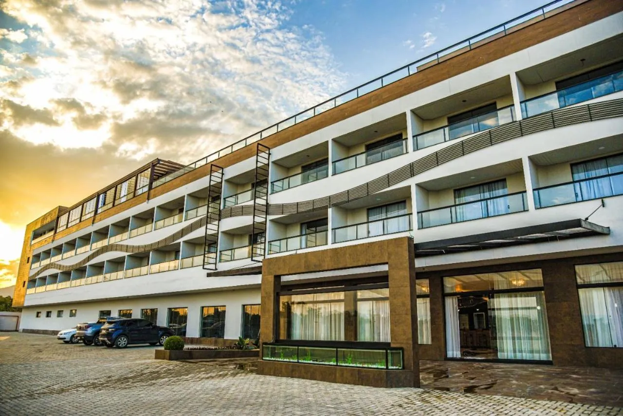 Property building in Hotel Titanic Penedo
