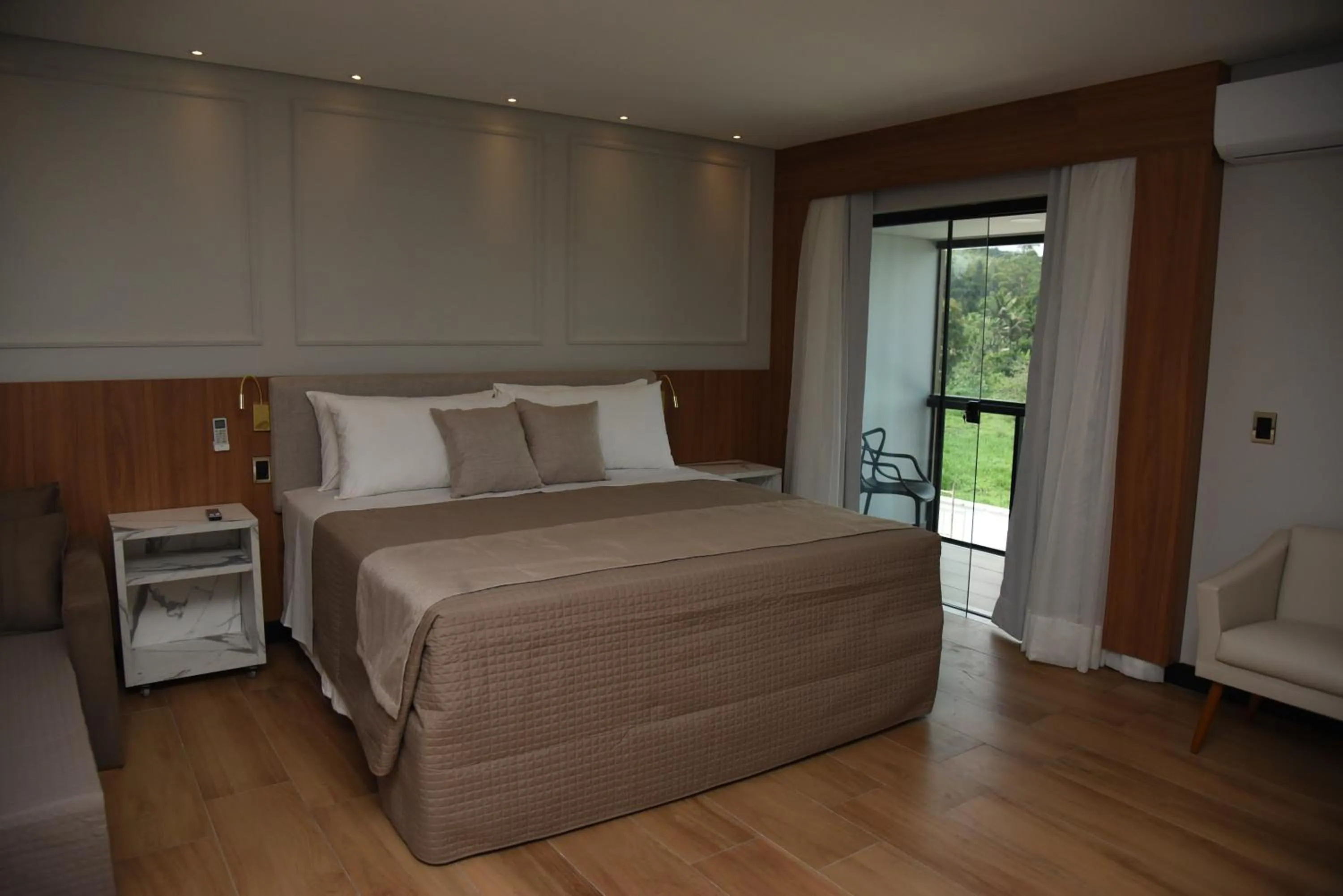 Bed in Hotel Titanic Penedo