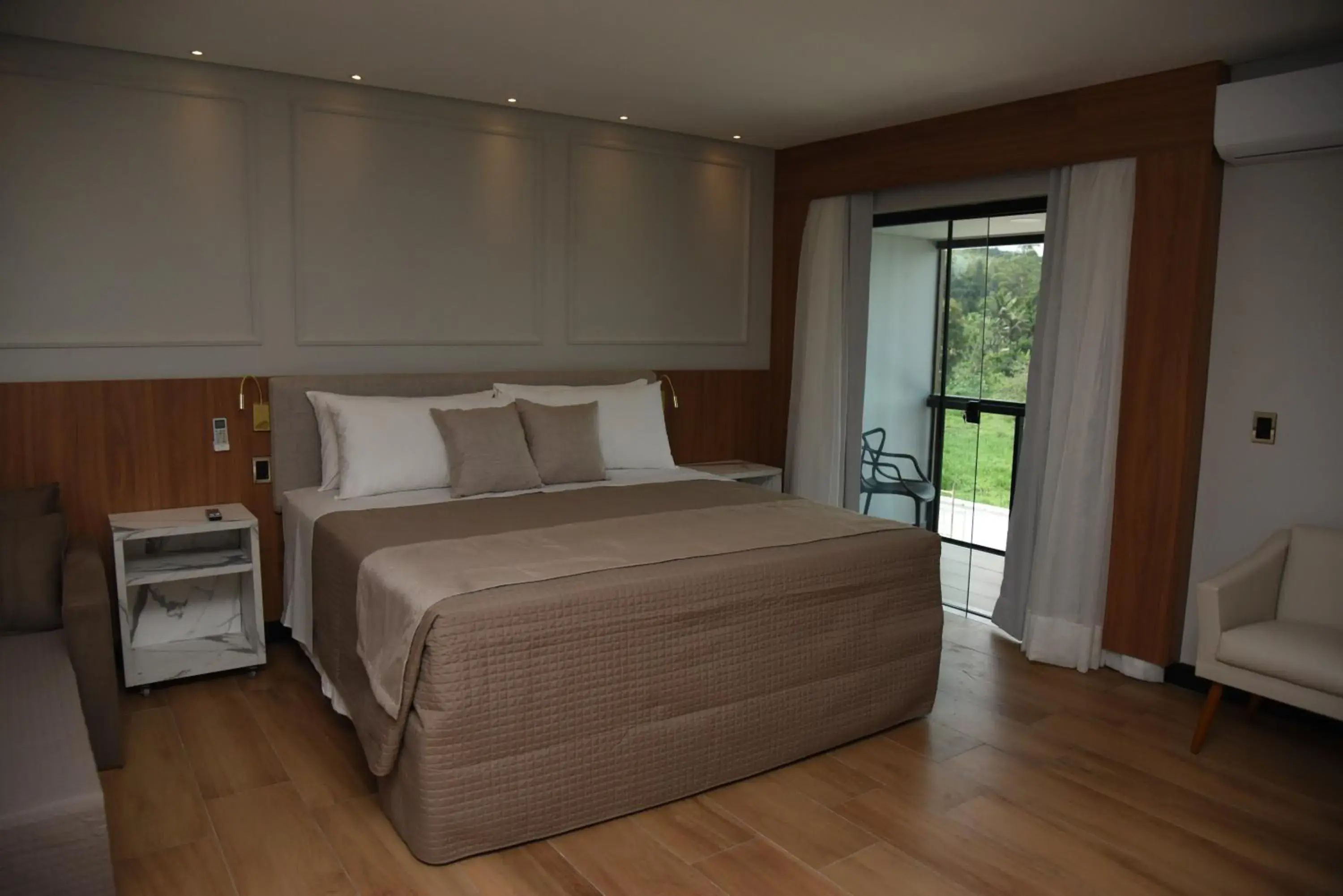 King Suite with Spa Bath in Hotel Titanic Penedo King Suite with Spa Bath in Hotel Titanic Penedo