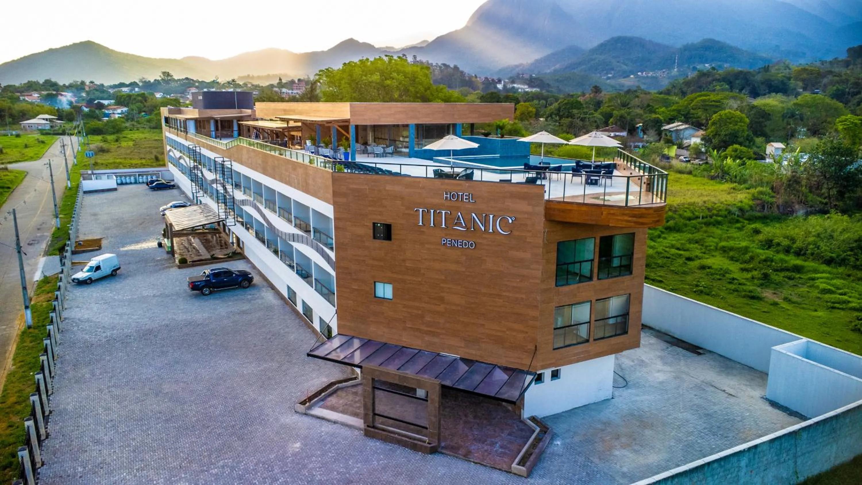 Mountain view in Hotel Titanic Penedo