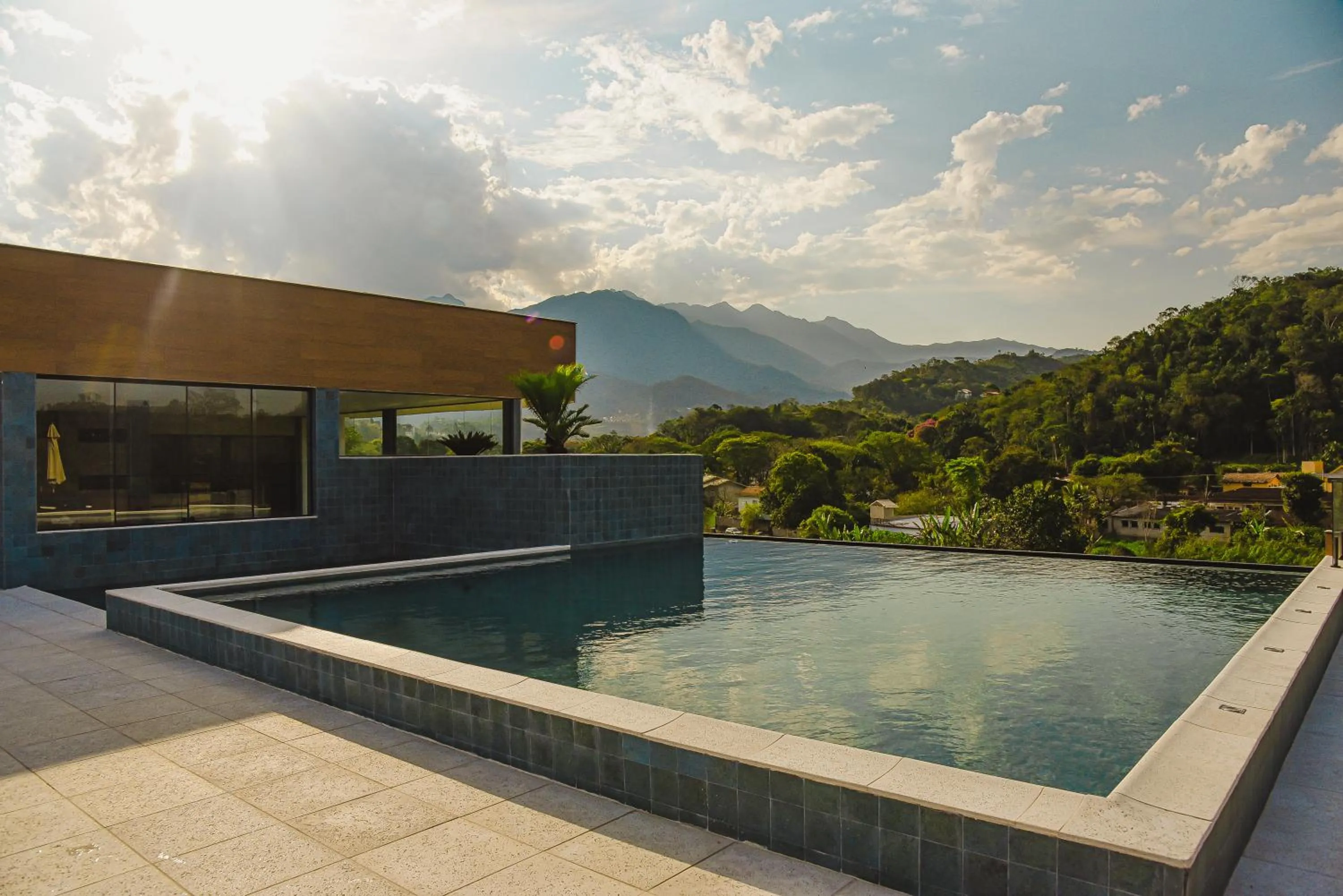 Swimming pool in Hotel Titanic Penedo