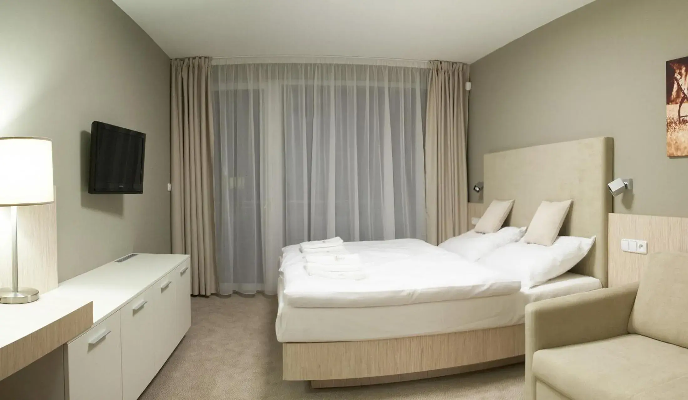Double or Twin Room with Balcony in Hotel Pohoda Double or Twin Room with Balcony in Hotel Pohoda