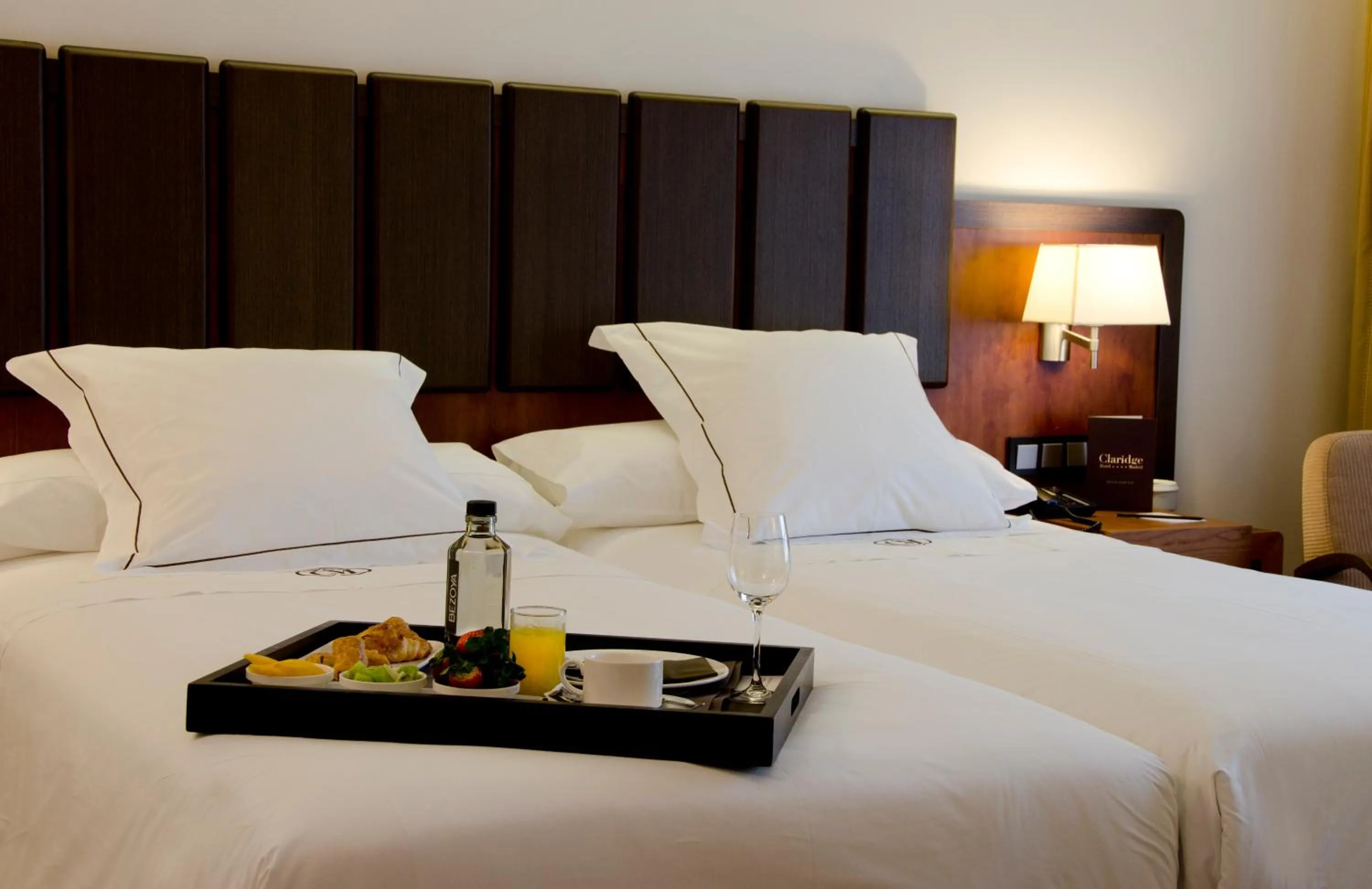 Bed in Claridge Madrid