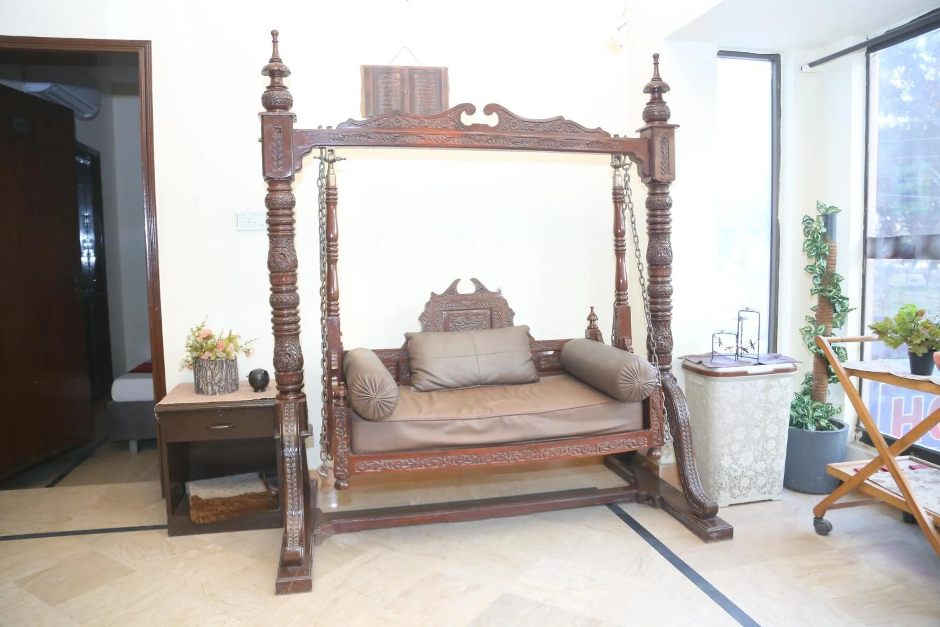 Hotel Zea Care Johar Town Lahore