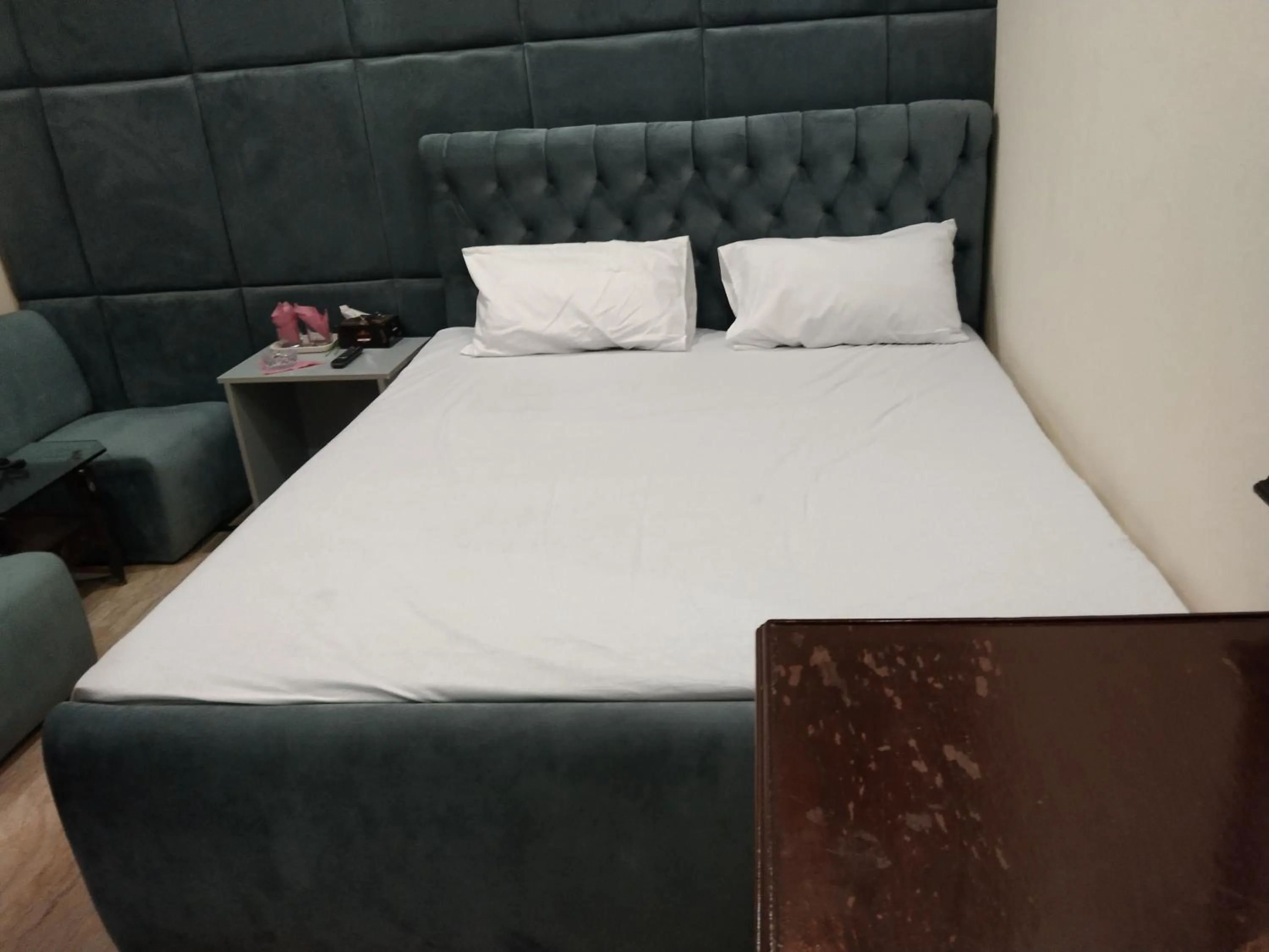 Bed in Hotel Zea Care Johar Town Lahore