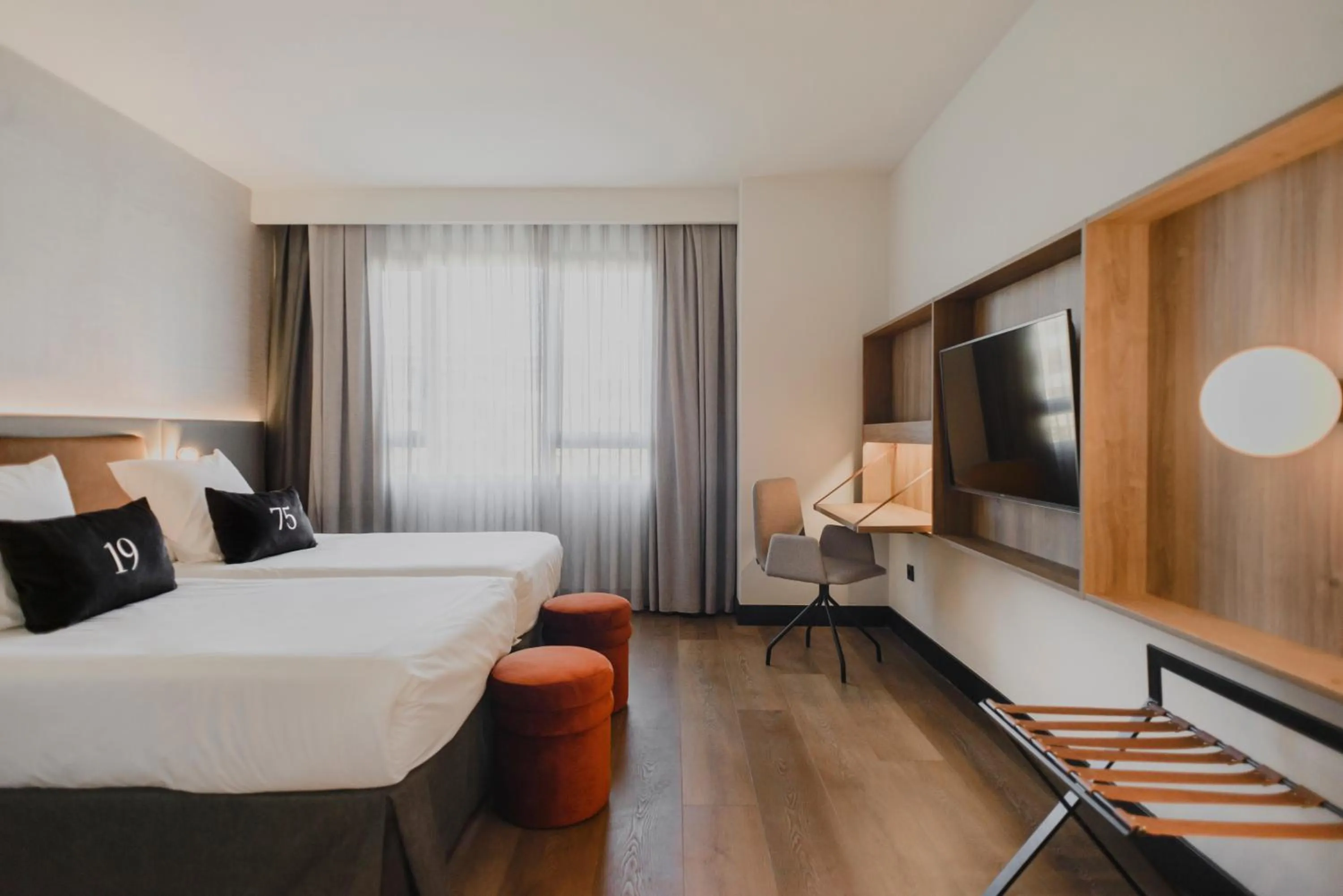 Decorative detail, Bed in Hotel Dimar