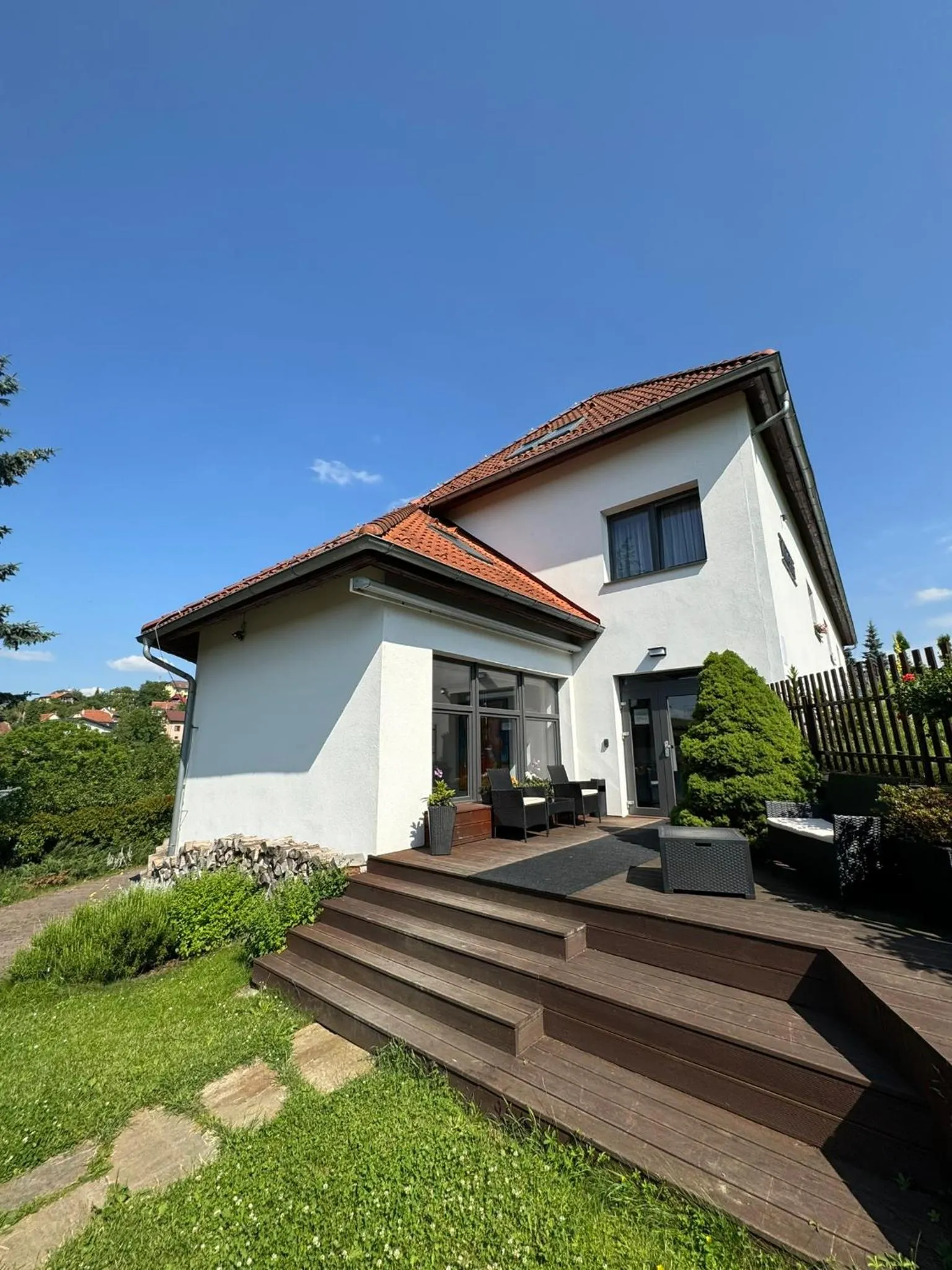 Property building in Hotel Vincent