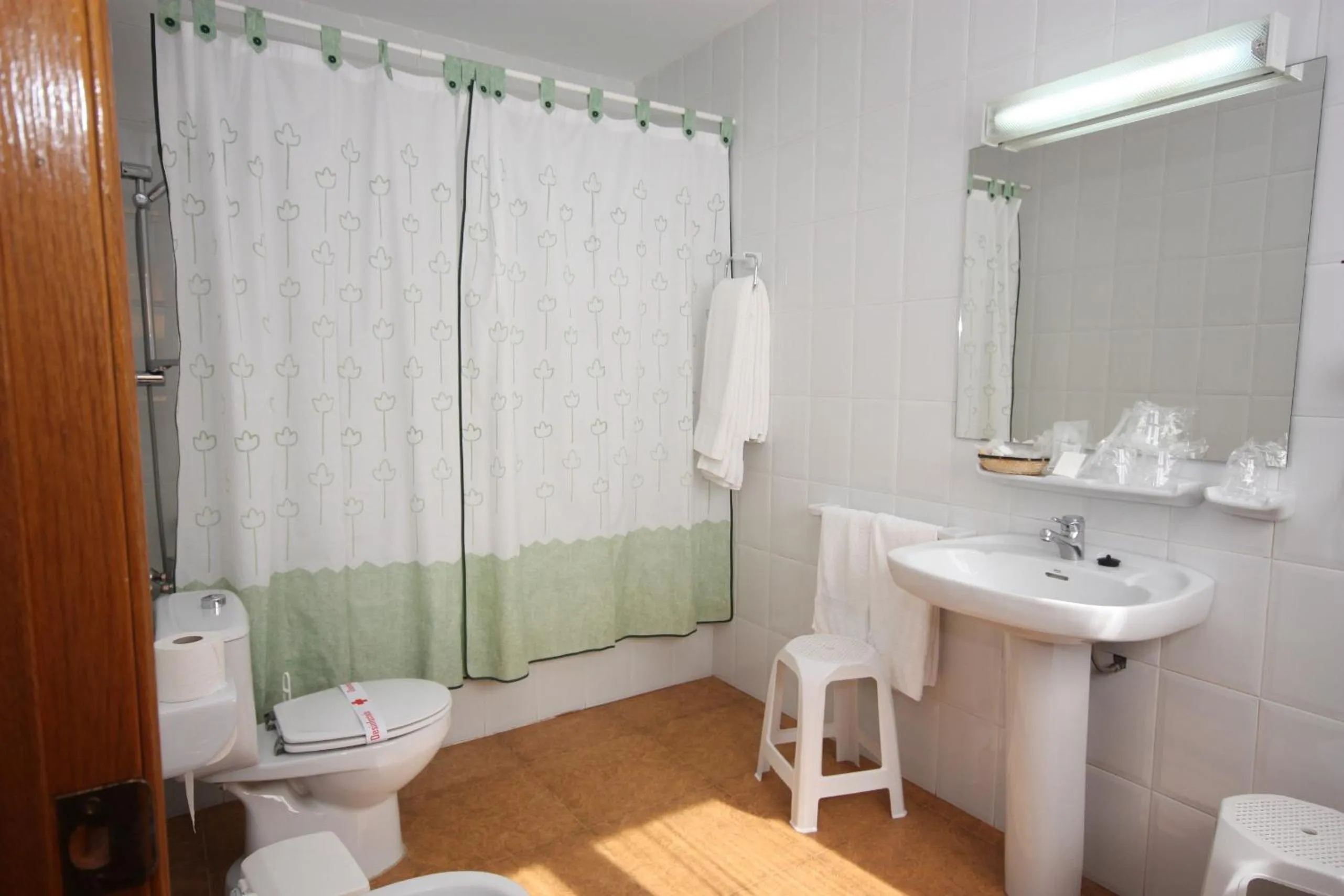 Bathroom in Hotel Rural Montaña de Cazorla