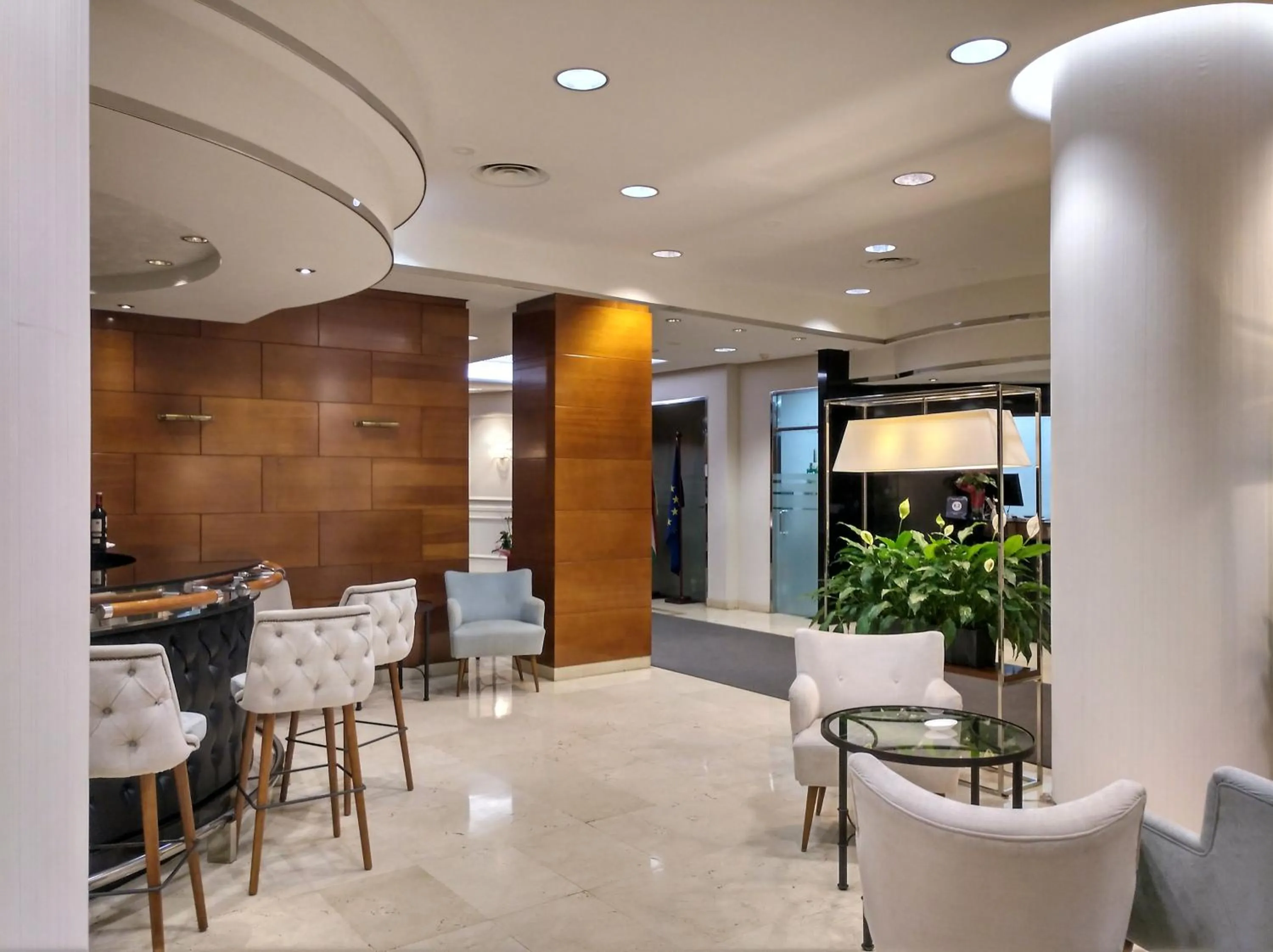 Lounge or bar in Hotel Gran Via