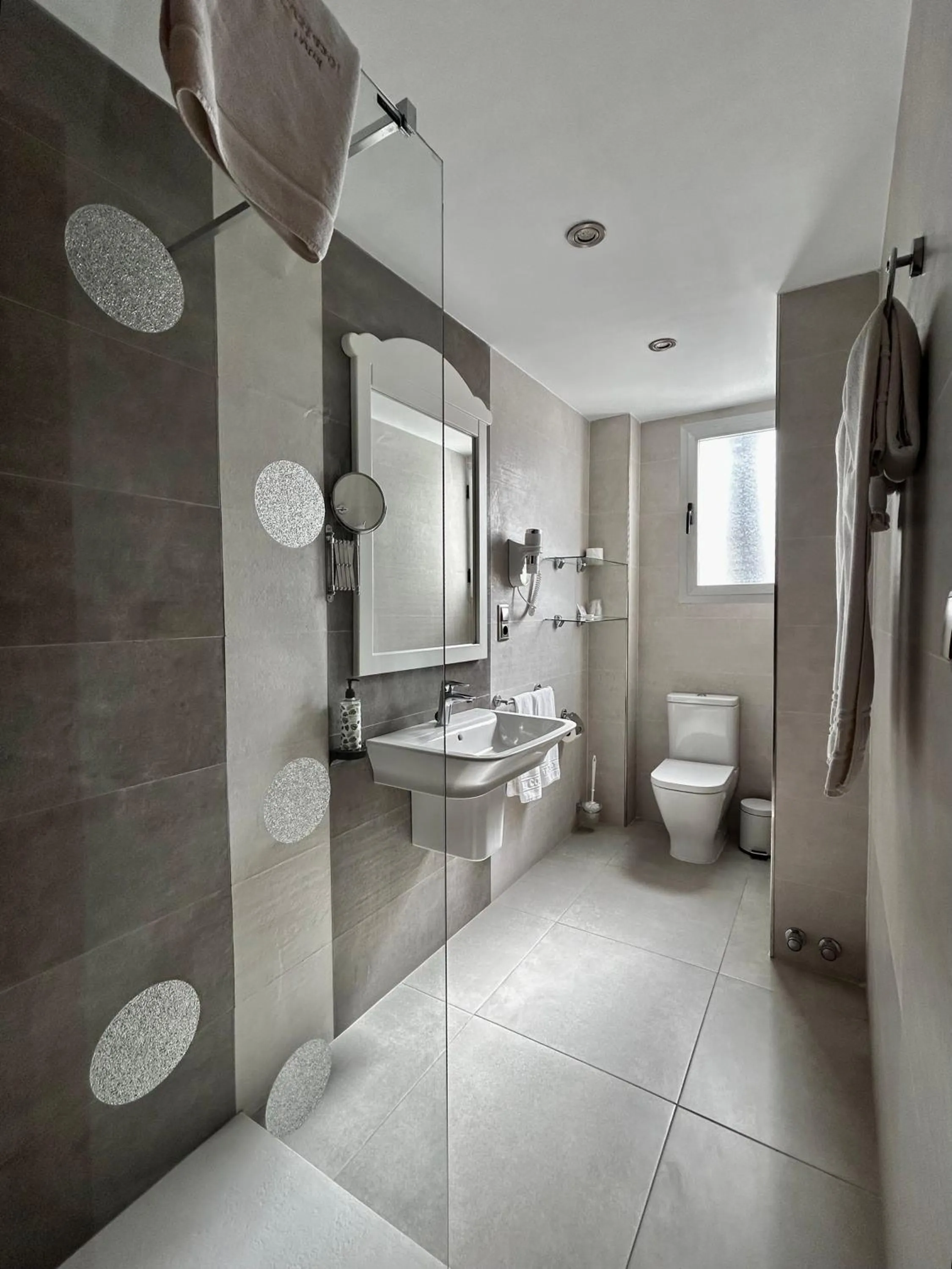 Bathroom in Hotel Costasol