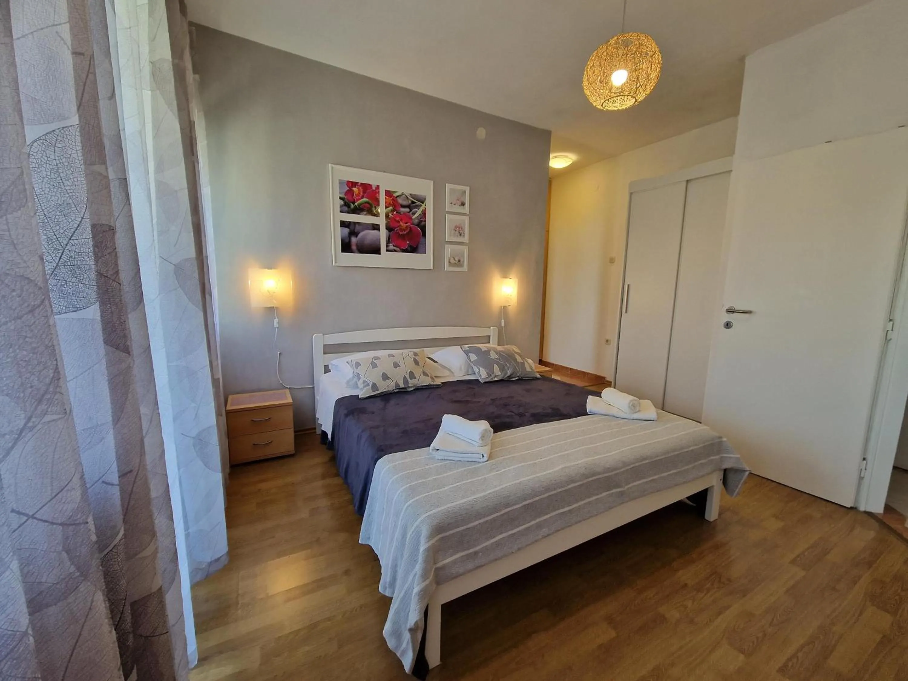 Bedroom, Bed in Apartments Godena
