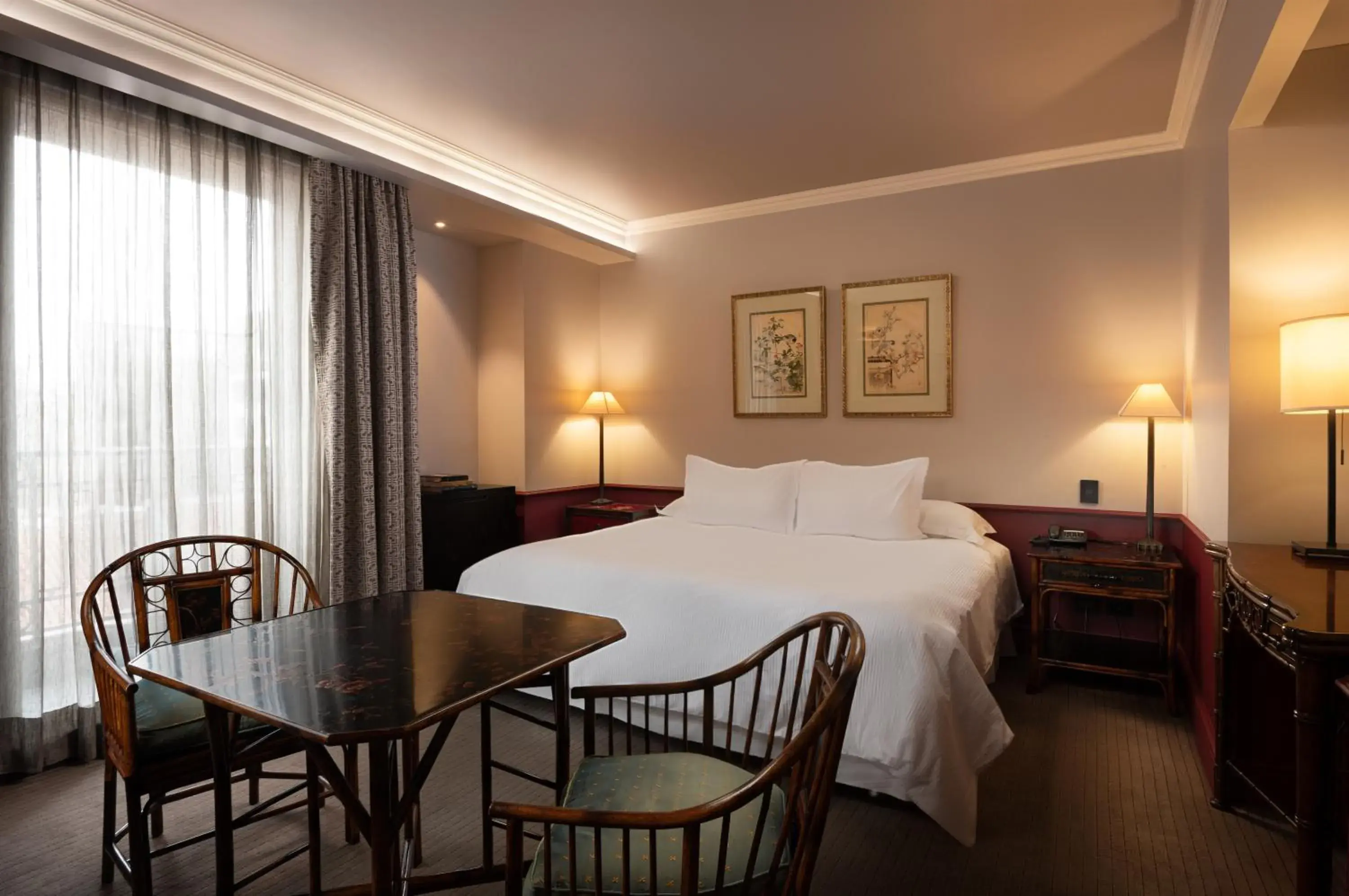 Classic Room - single occupancy in The Singular Santiago Classic Room - single occupancy in The Singular Santiago