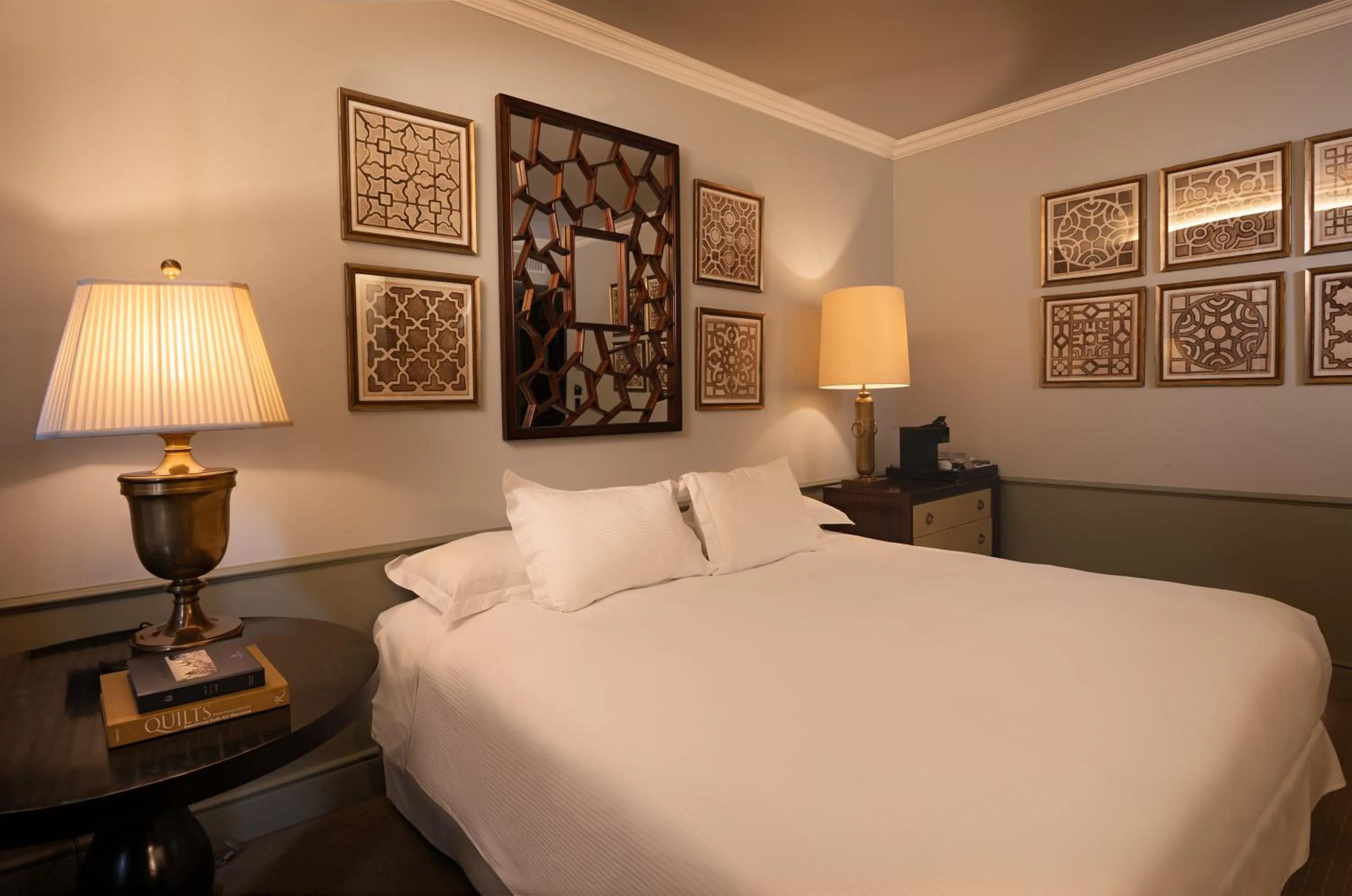 Photo of the whole room, Bed in The Singular Santiago