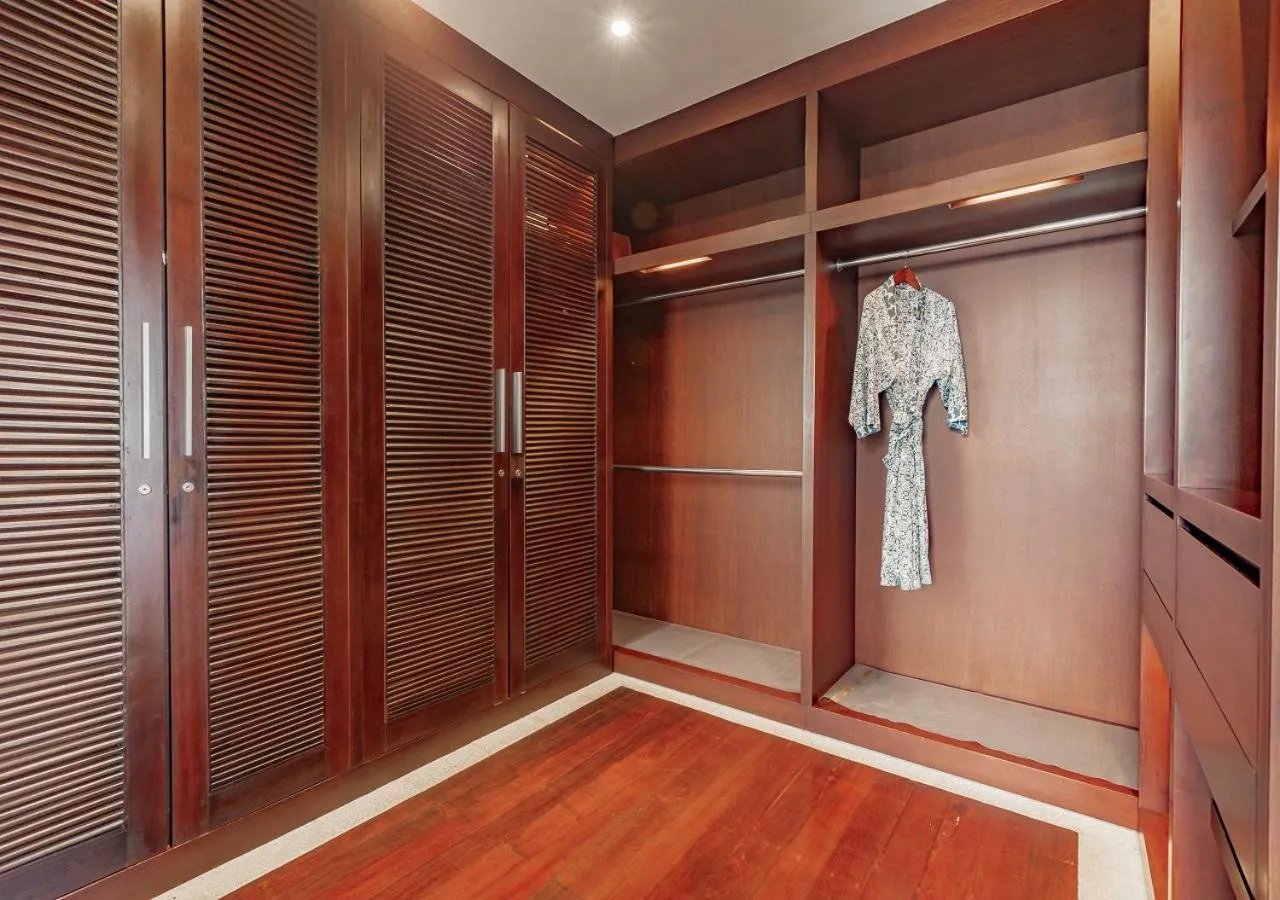 wardrobe in Villa Cantik Pandawa By Fays Hospitality