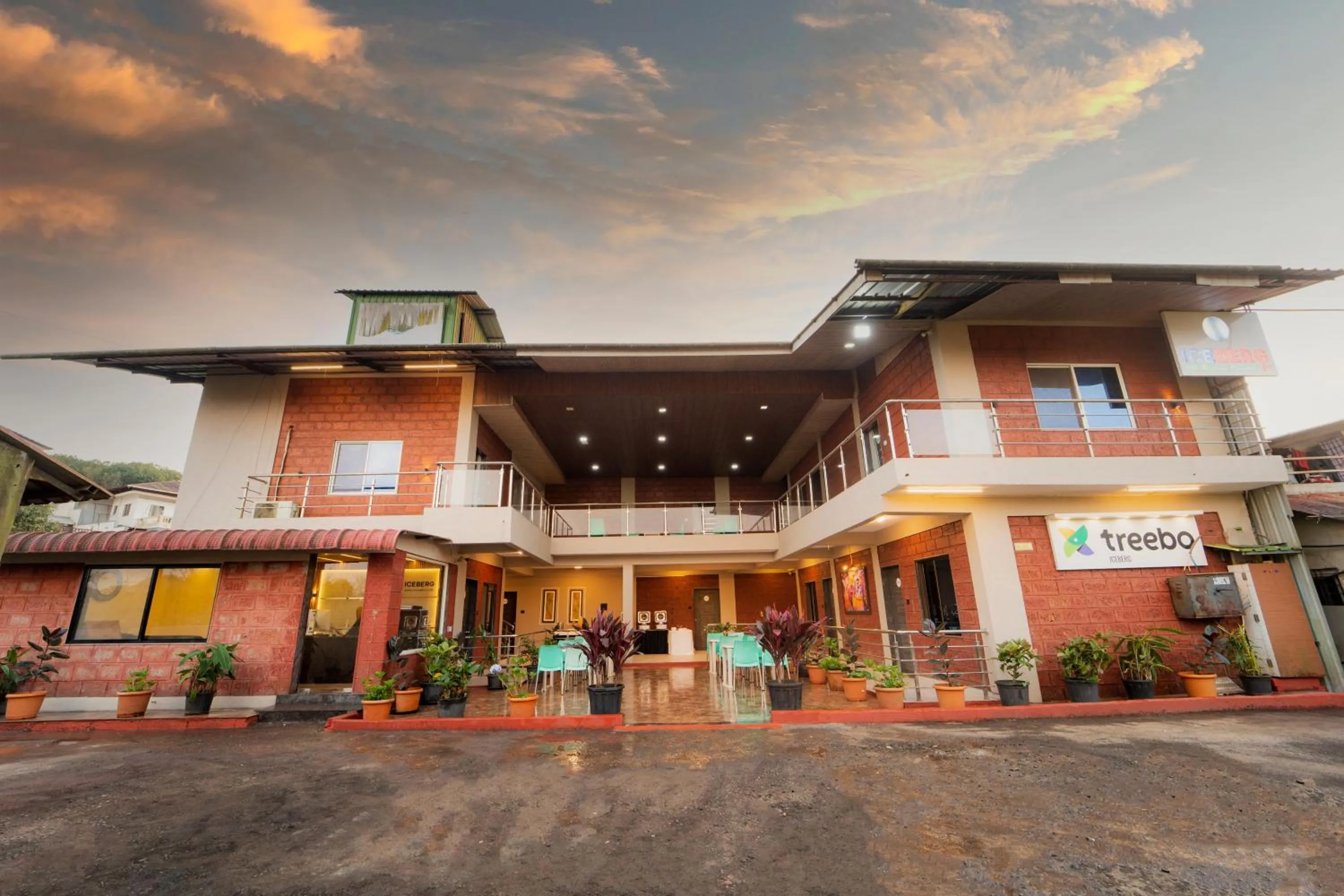 Property building in Treebo Iceberg