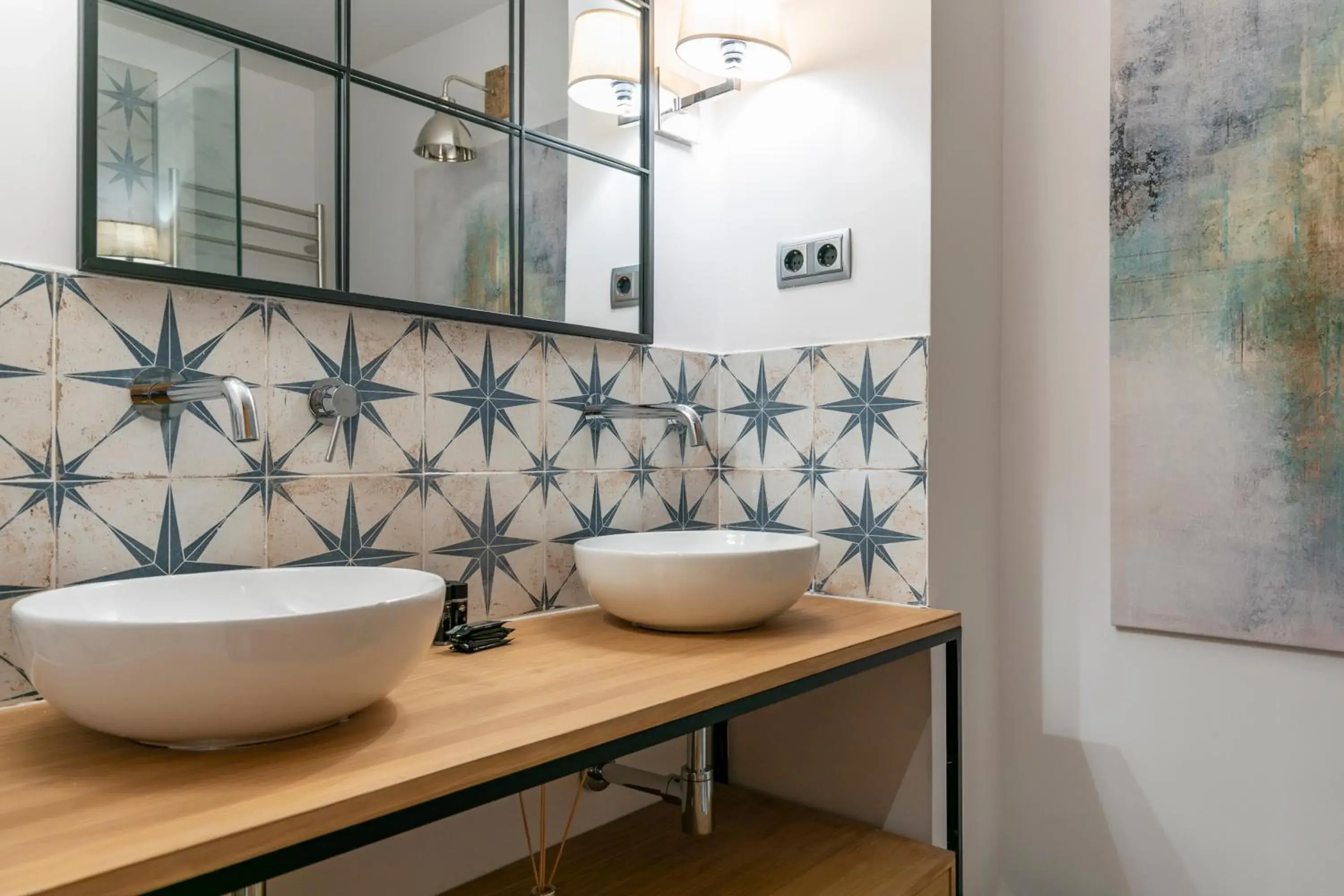 Superior Double Room in H-A Aparthotel Hotel Quo Superior Double Room in H-A Aparthotel Hotel Quo