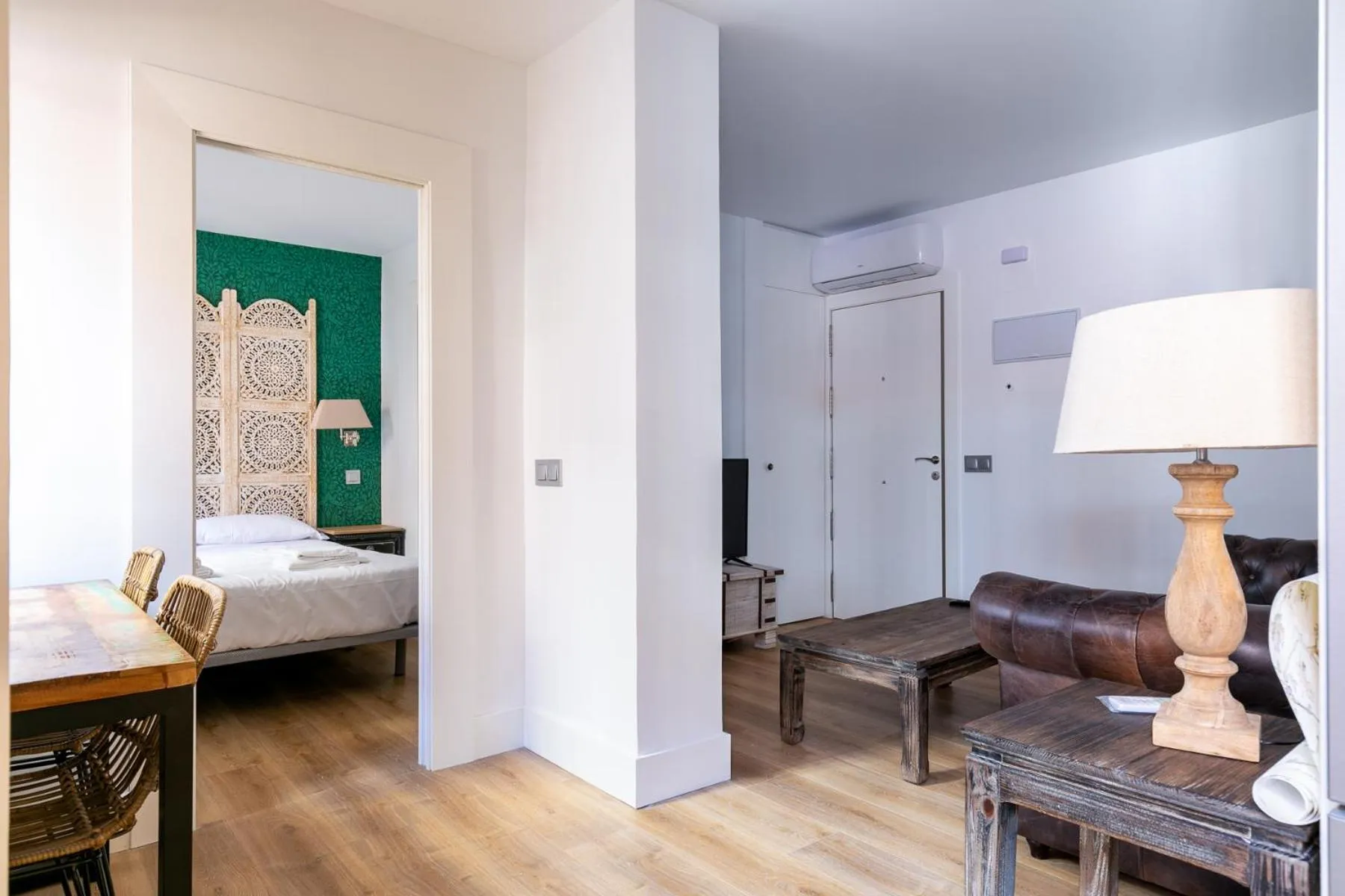 Photo of the whole room, Bed in H-A Aparthotel Hotel Quo