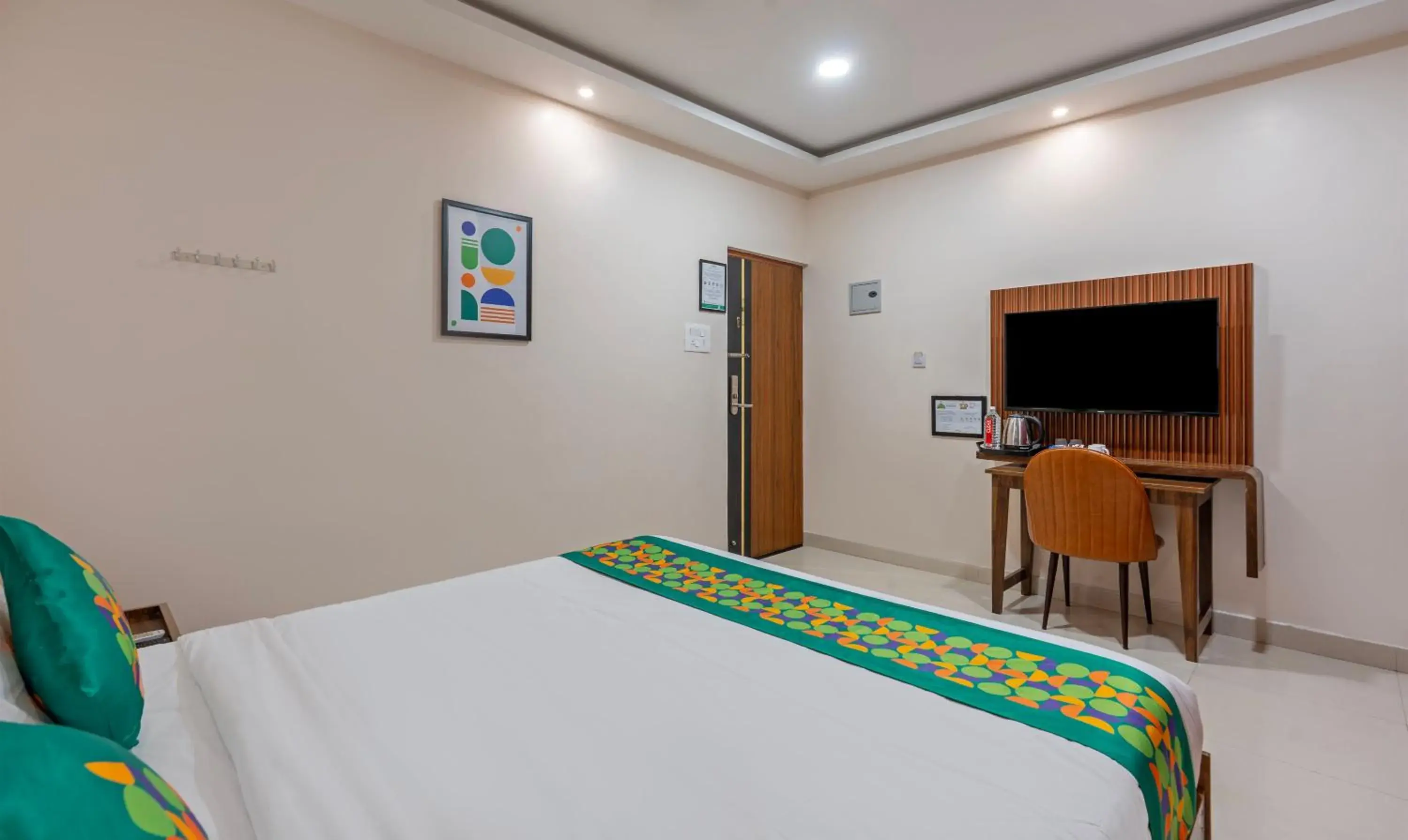 Bedroom, Bed in Treebo Elite Inn Bedroom, Bed in Treebo Elite Inn