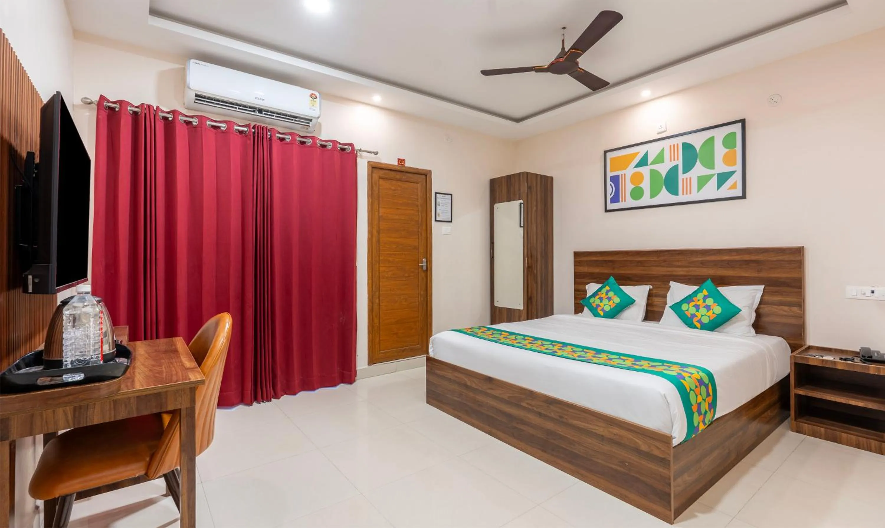 Bedroom, Bed in Treebo Elite Inn