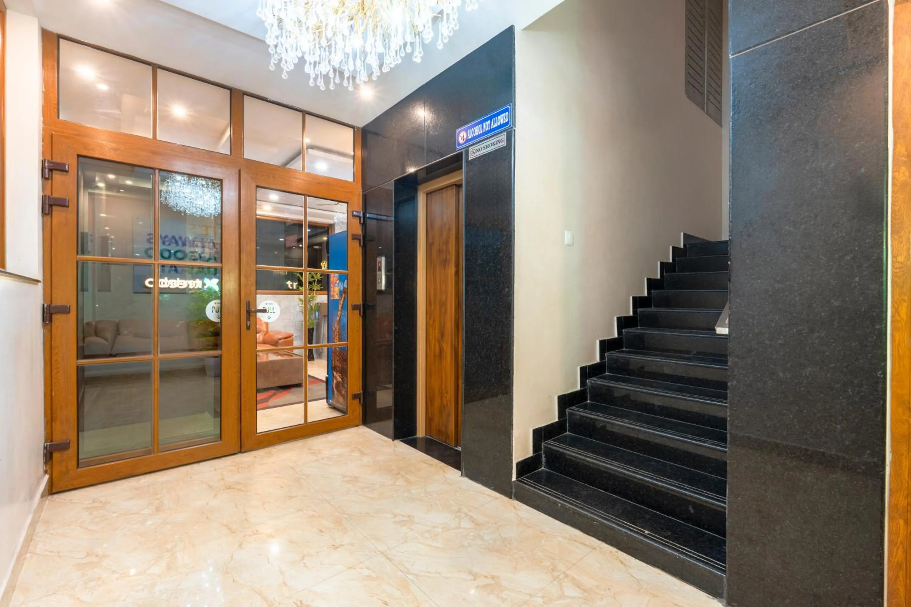 Lobby or reception in Treebo Elite Inn