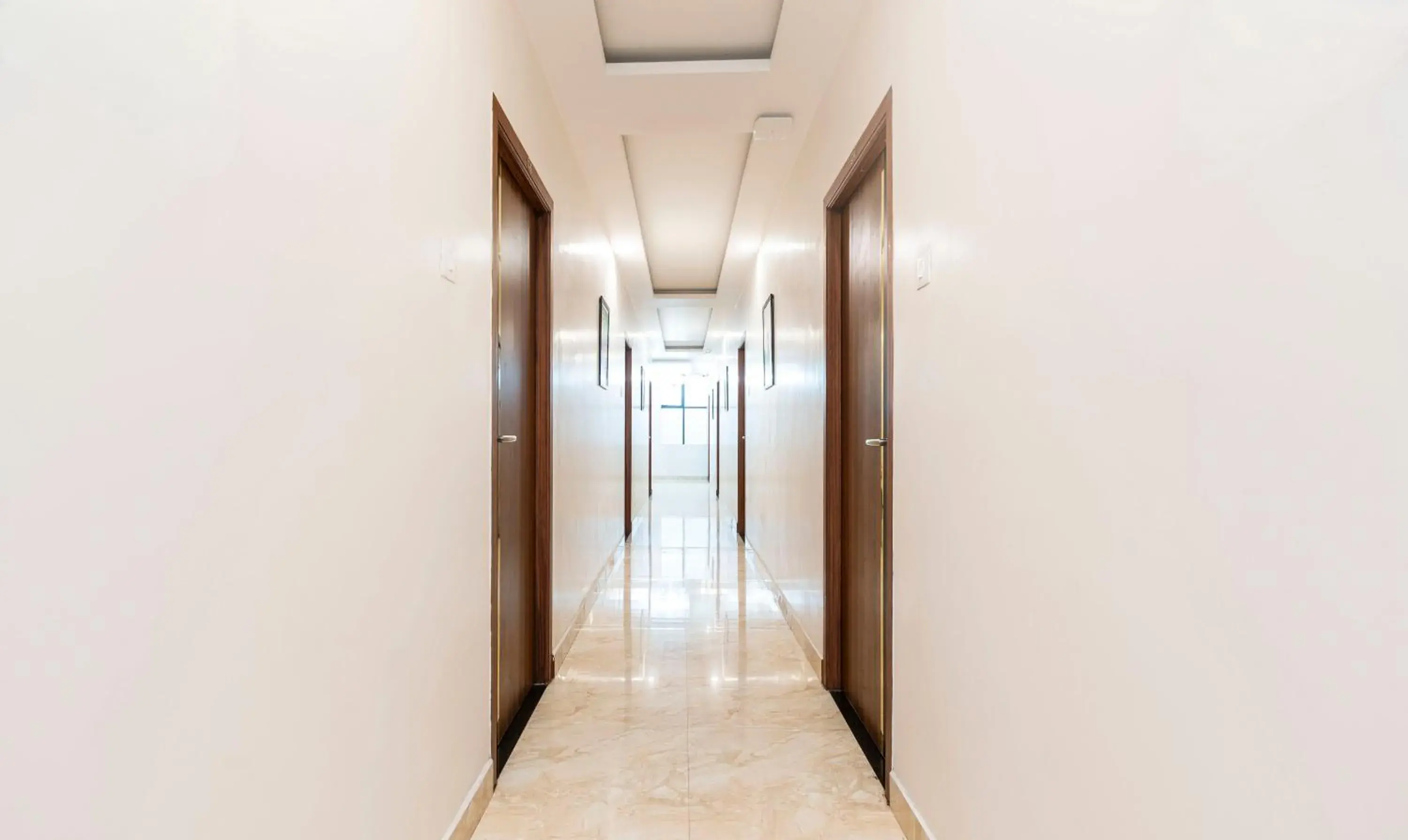 Lobby or reception in Treebo Elite Inn Lobby or reception in Treebo Elite Inn