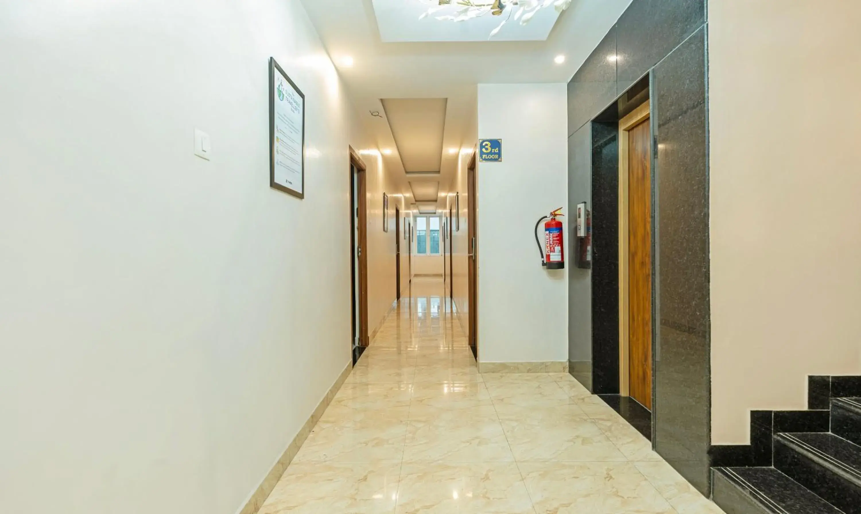 Lobby or reception in Treebo Elite Inn Lobby or reception in Treebo Elite Inn