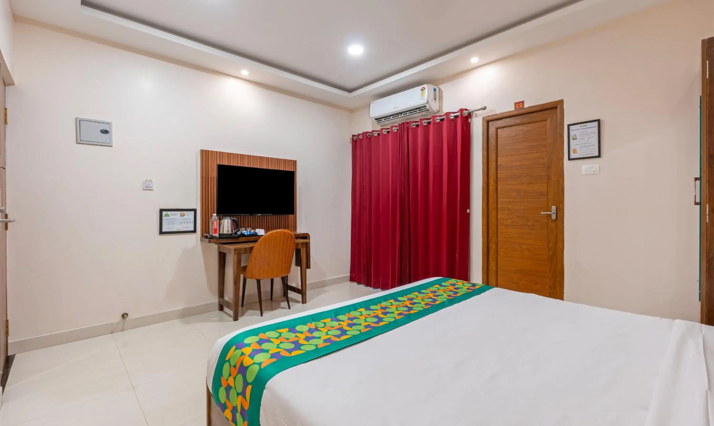 Bedroom, Bed in Treebo Elite Inn Bedroom, Bed in Treebo Elite Inn