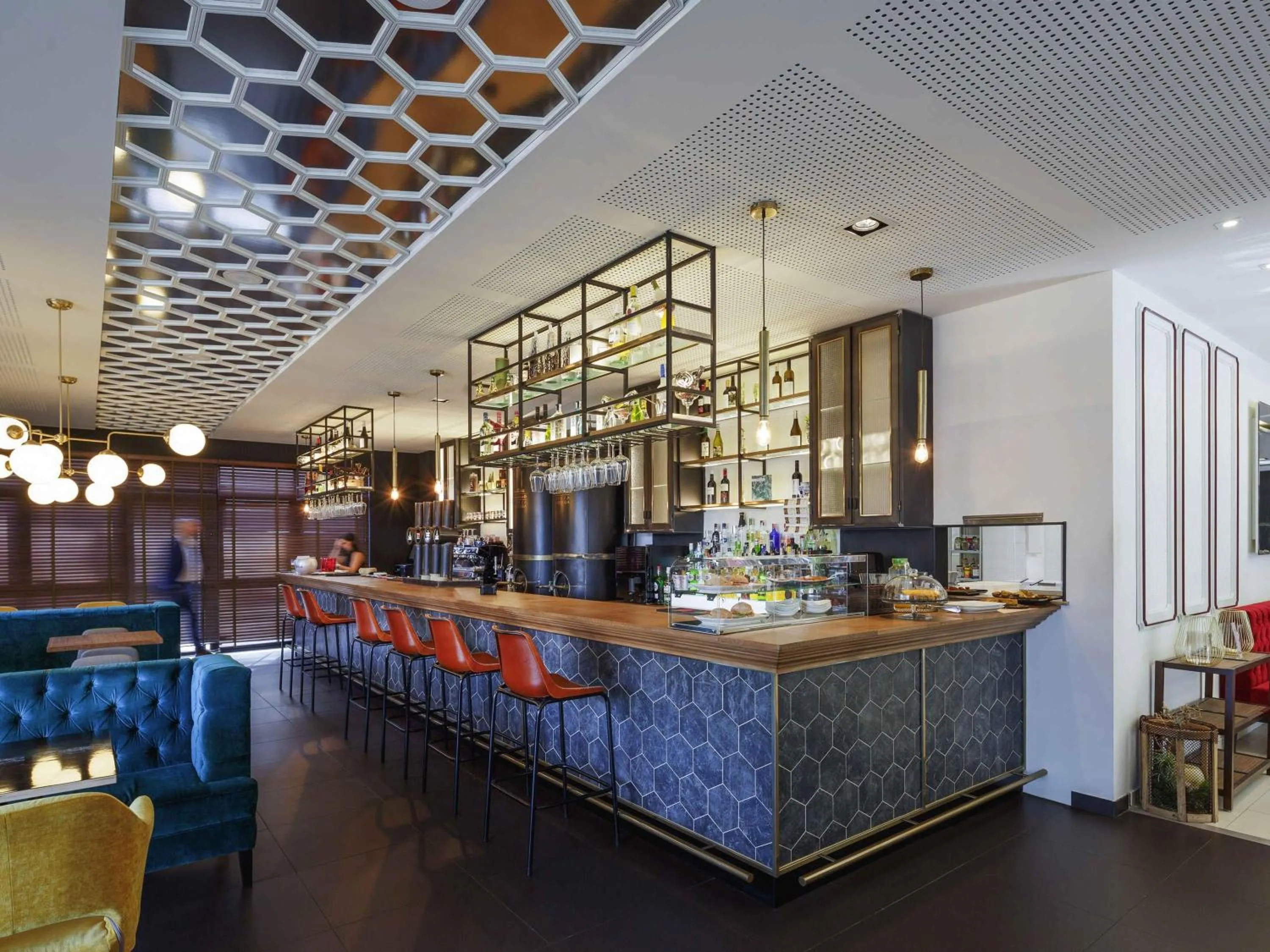 Lounge or bar in Ibis Styles A Coruna