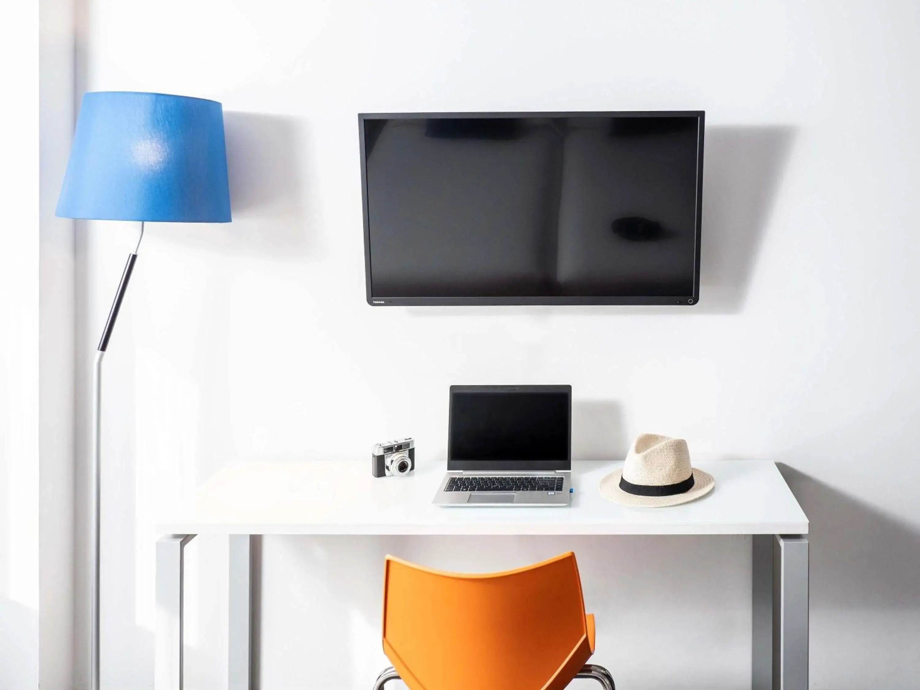 Bedroom in Ibis Styles A Coruna Bedroom in Ibis Styles A Coruna