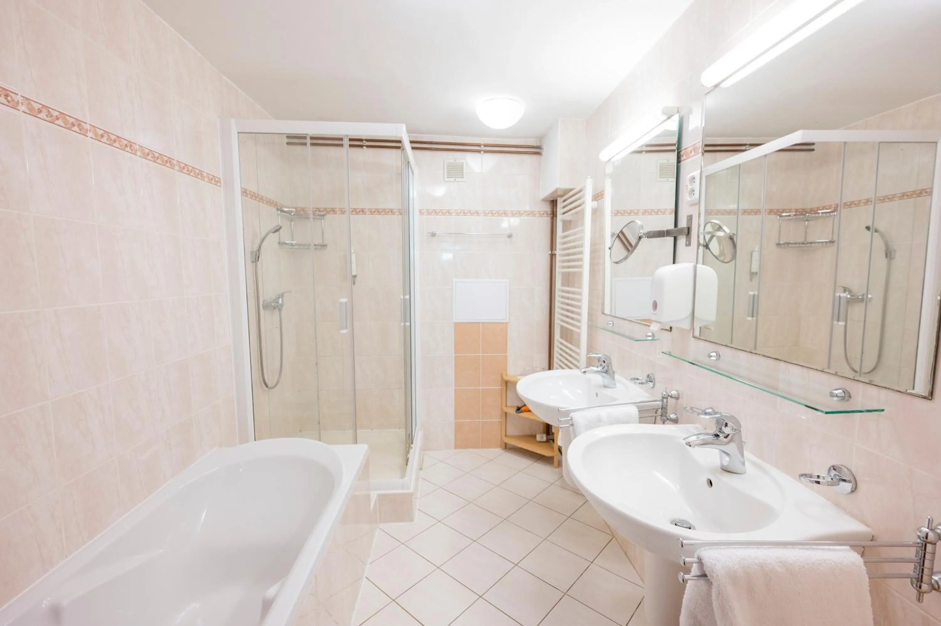 Wellness Hotel Orlík