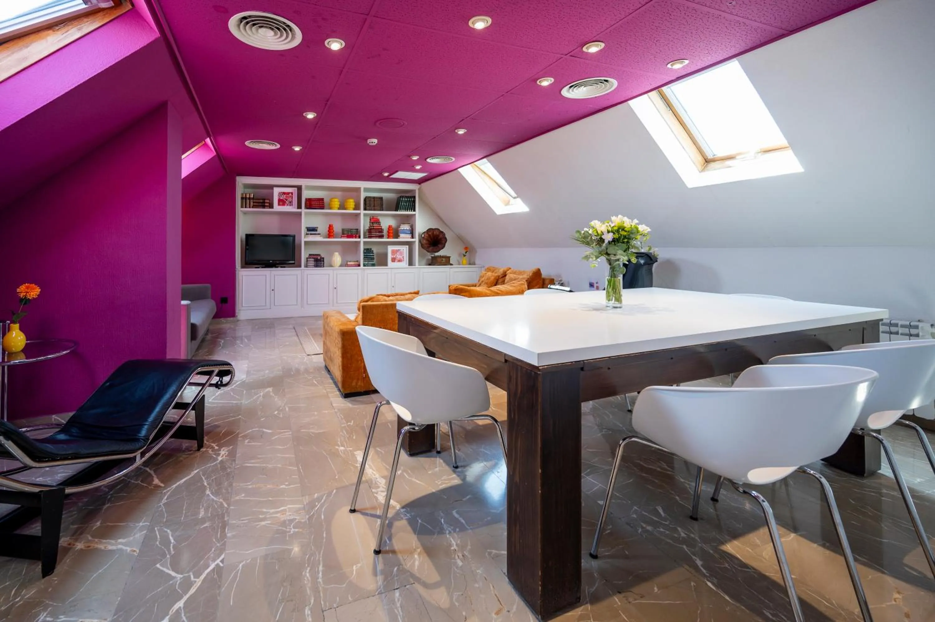 Dining area in Apartamentos G3 Galeon