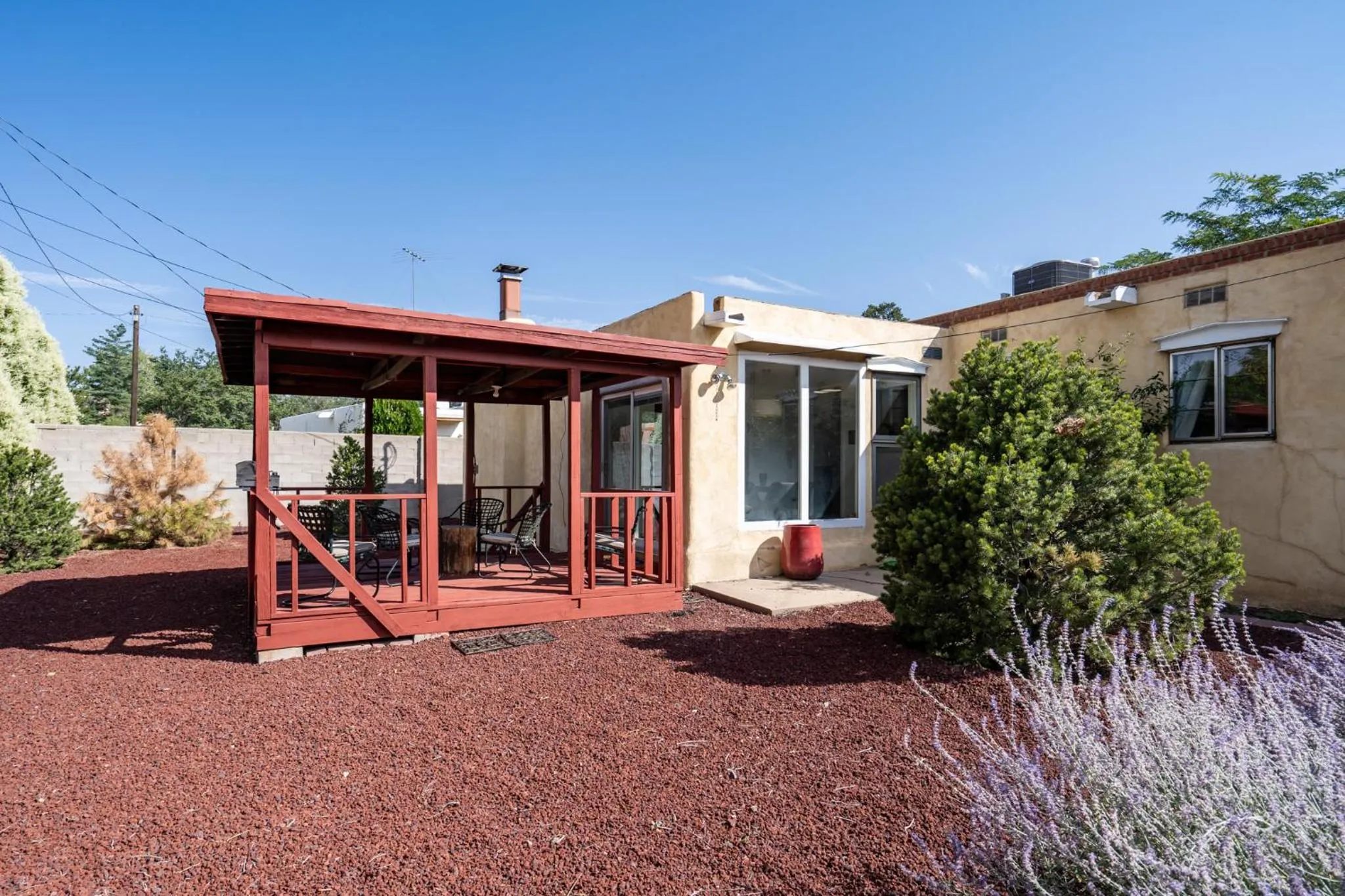 Property building in Casa Solana Cottage