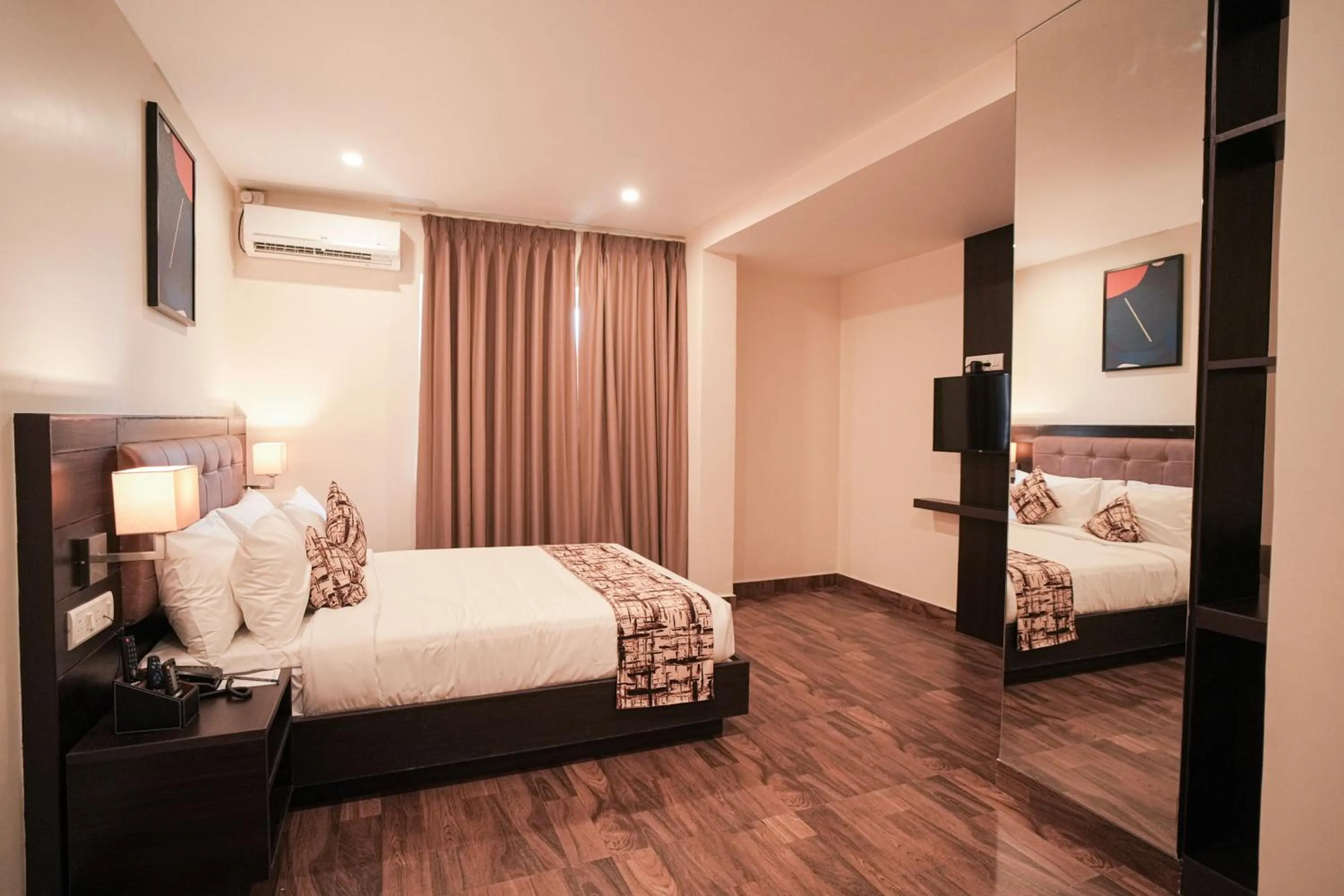 Bed in VITS SELECT BENGALURU Near Manyata Tech