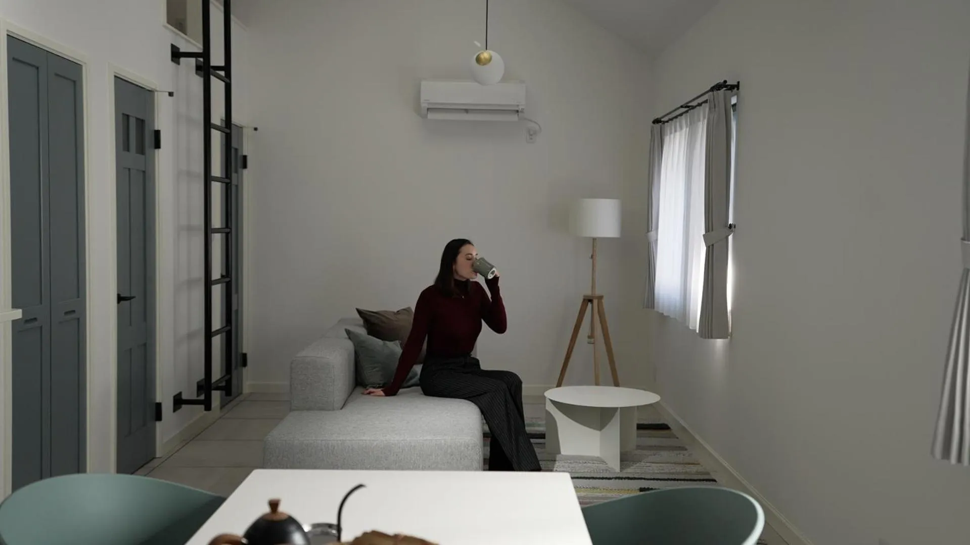 Photo of the whole room in COFFEE HOTEL Soundwave