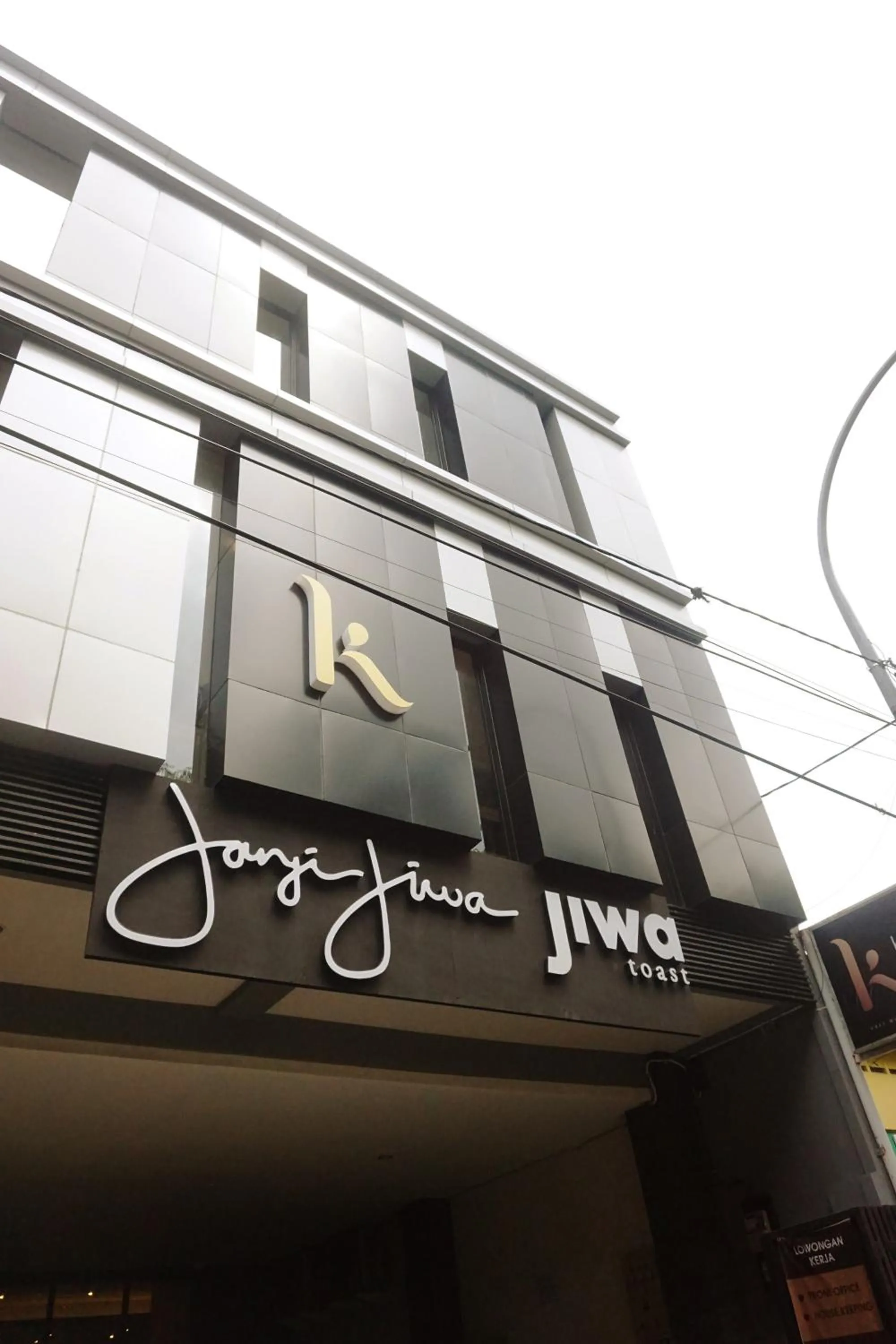 Property building in Kanna Stay