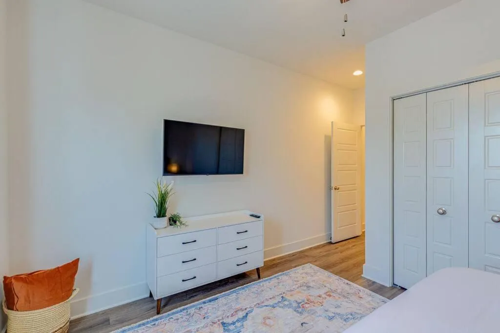 TV and multimedia, Bed in #BestStayEverNashville